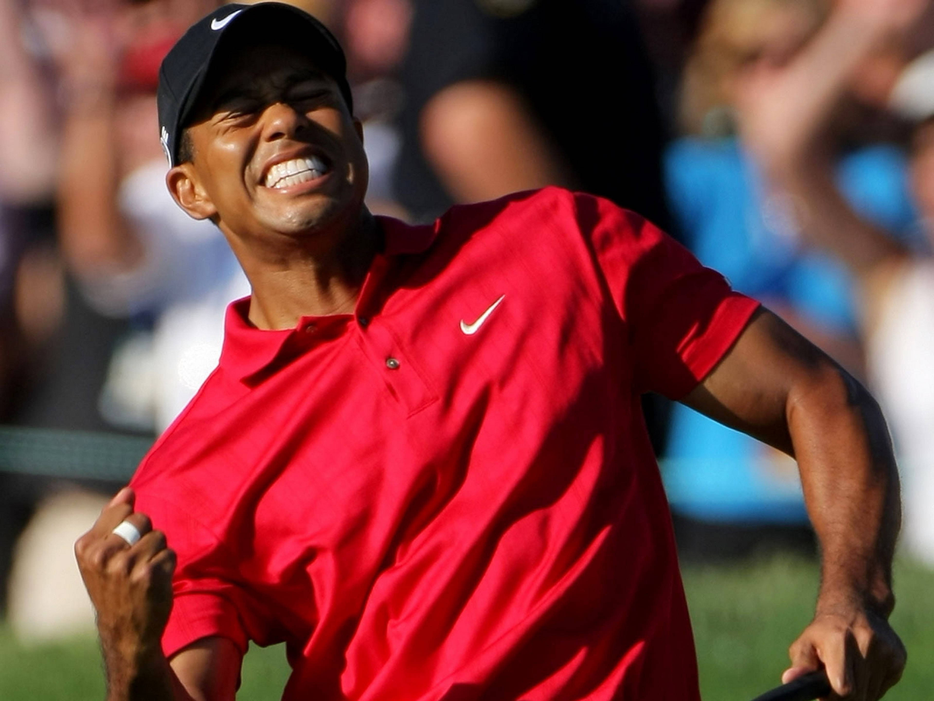 Tiger Woods, 2008 US Open, red Nike polo, 4K Desktop Wallpaper