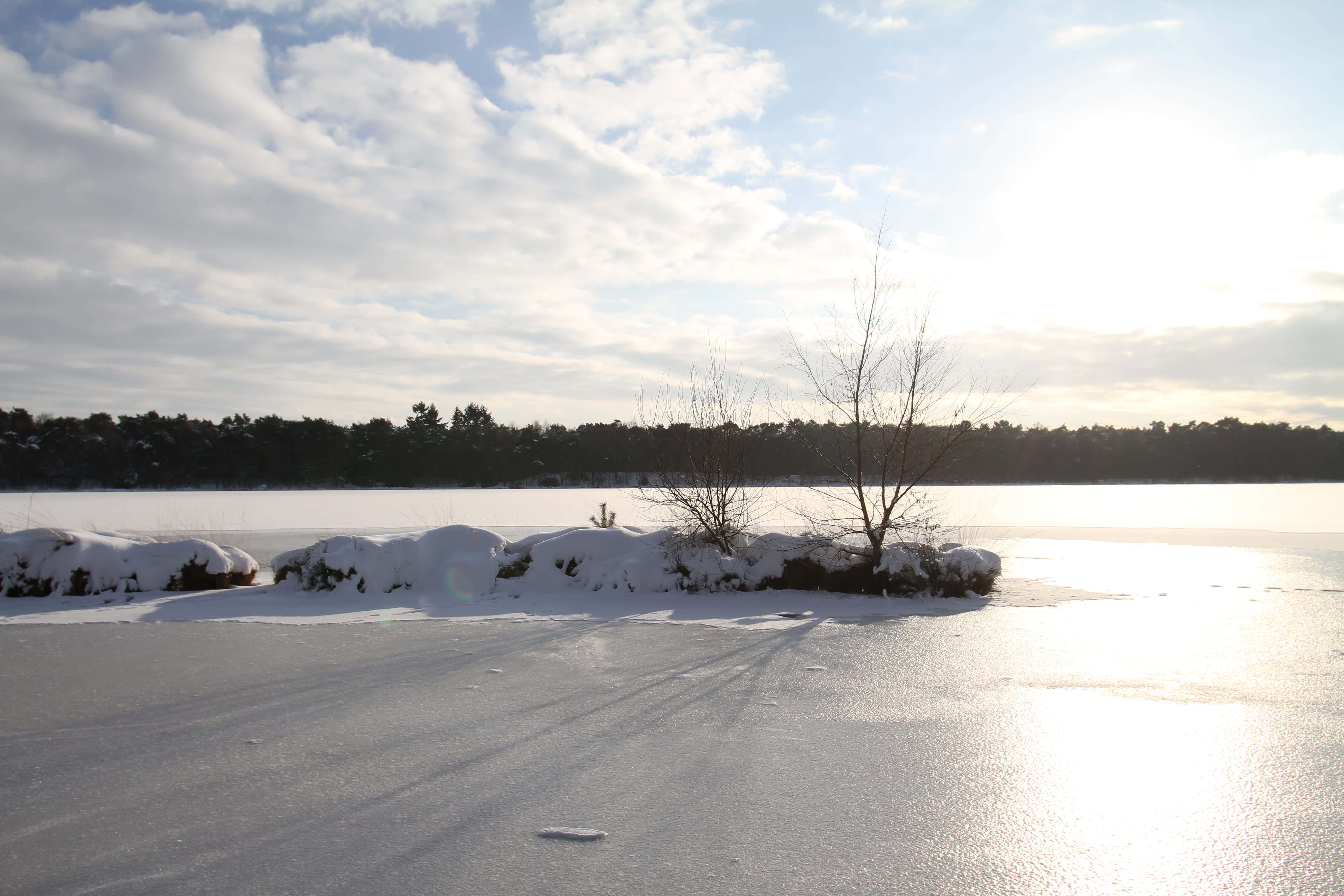 Tilburg, winter lake sunrise, frozen lake, 5K Desktop Wallpaper