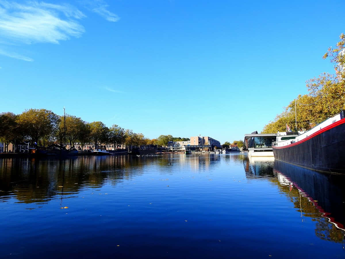 Tilburg, waterfront, canal, SD Desktop Wallpaper
