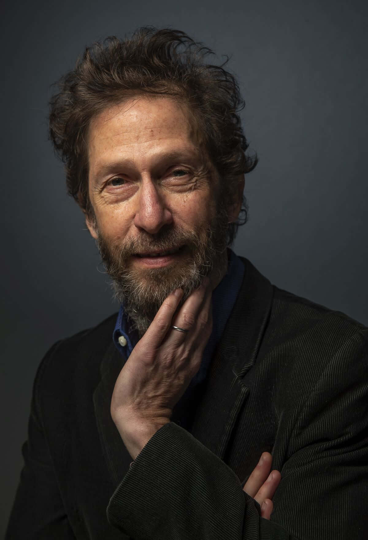 Tim Blake Nelson, dark gray studio backdrop, middle-aged man, HD Phone Wallpaper