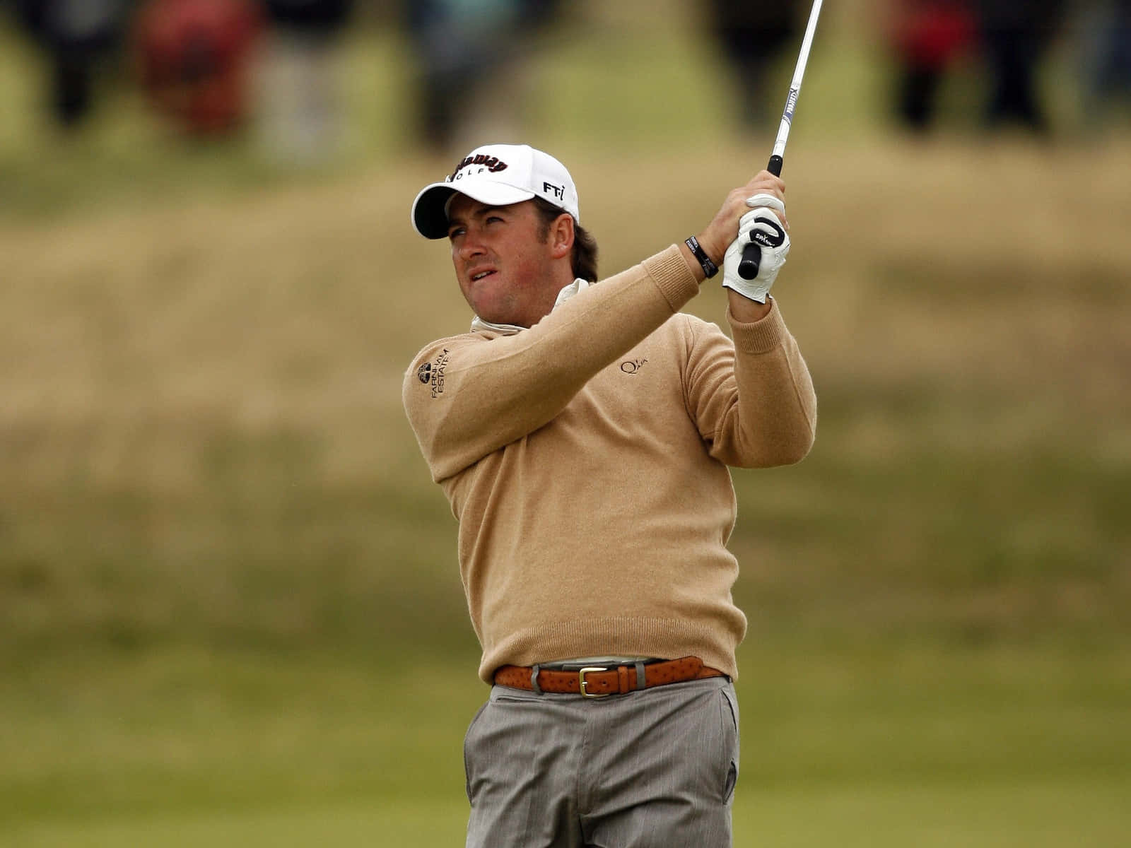 Tim Petrovic, beige sweater, white cap, HD Desktop Wallpaper