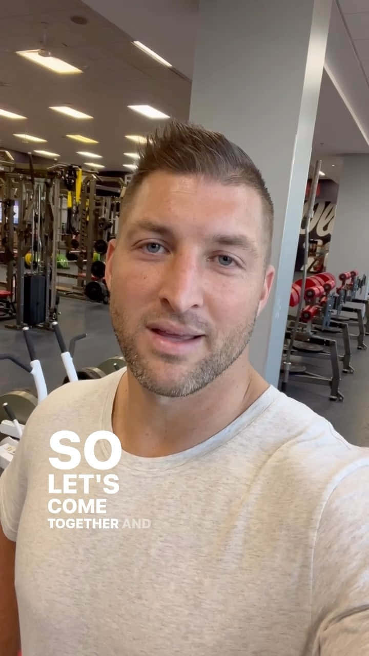 Tim Tebow, gym, weight machines, HD Phone Wallpaper