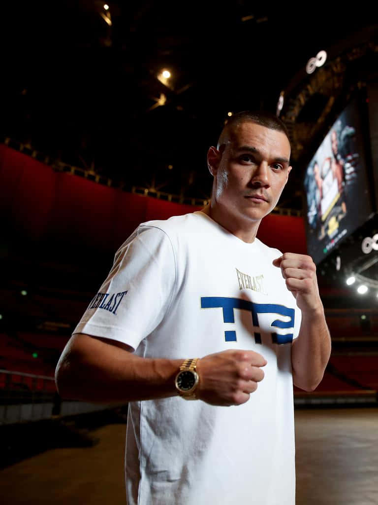 Tim Tszyu, white Everlast tee, dimly lit arena, SD Phone Wallpaper