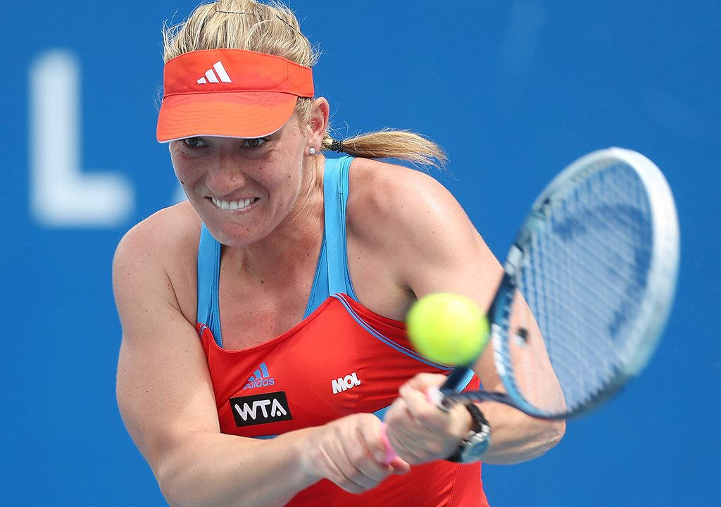 Timea Babos, red and blue gear, bright yellow ball, SD Desktop Wallpaper