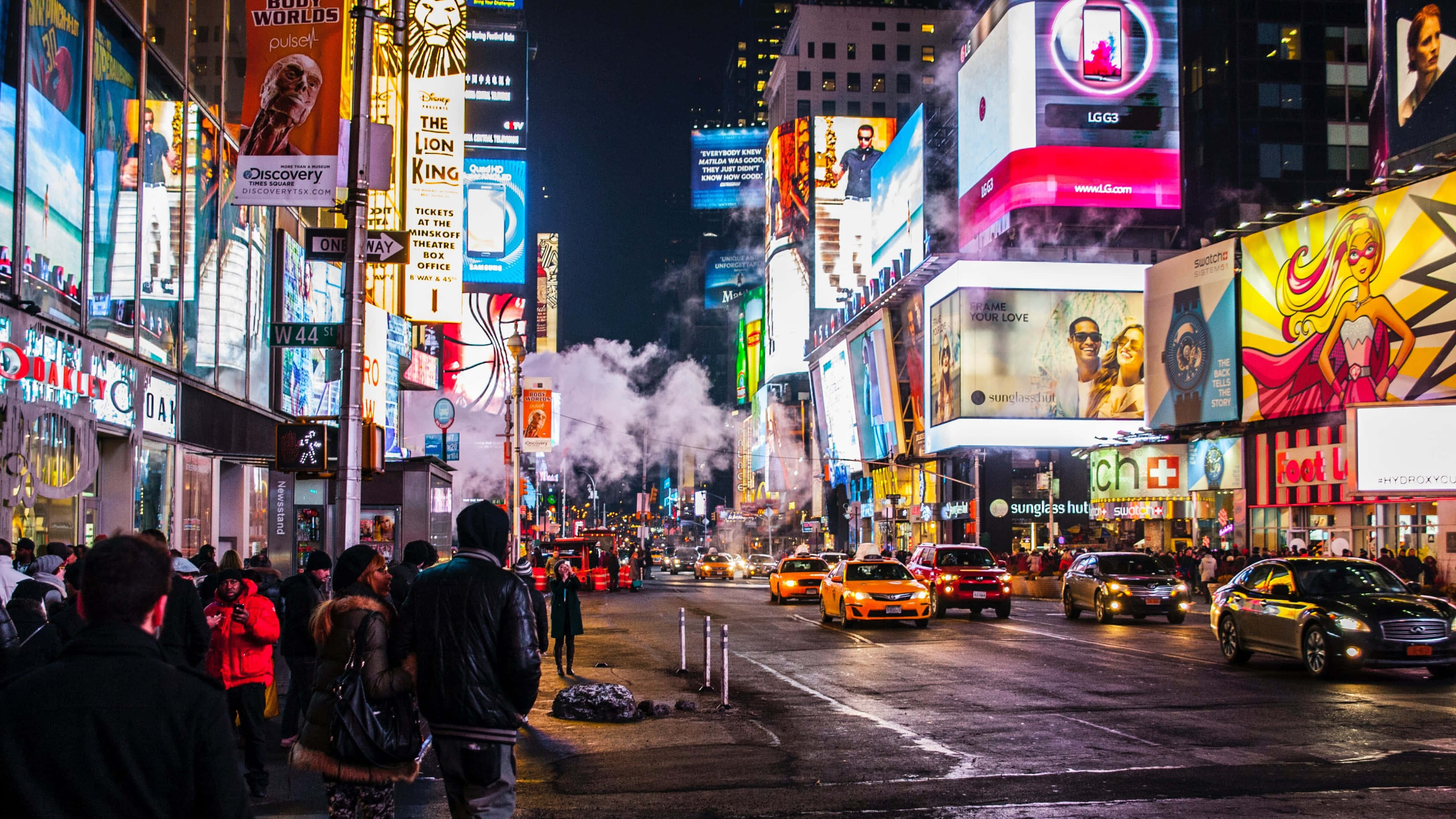 Times Square, Night lights, glowing billboards, 4K Desktop Wallpaper