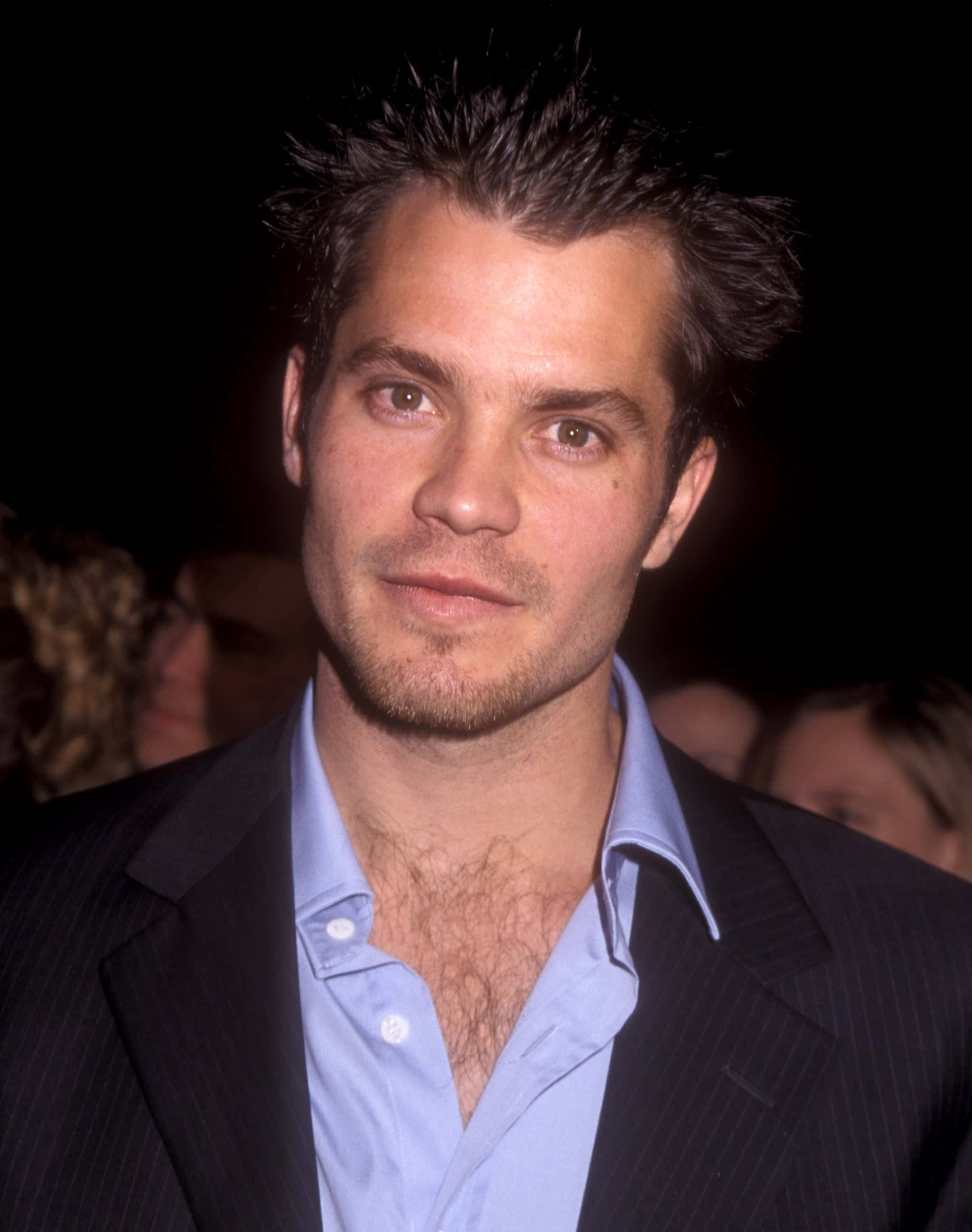 Timothy Olyphant, spiky dark hair, stubble, 2K Phone Wallpaper