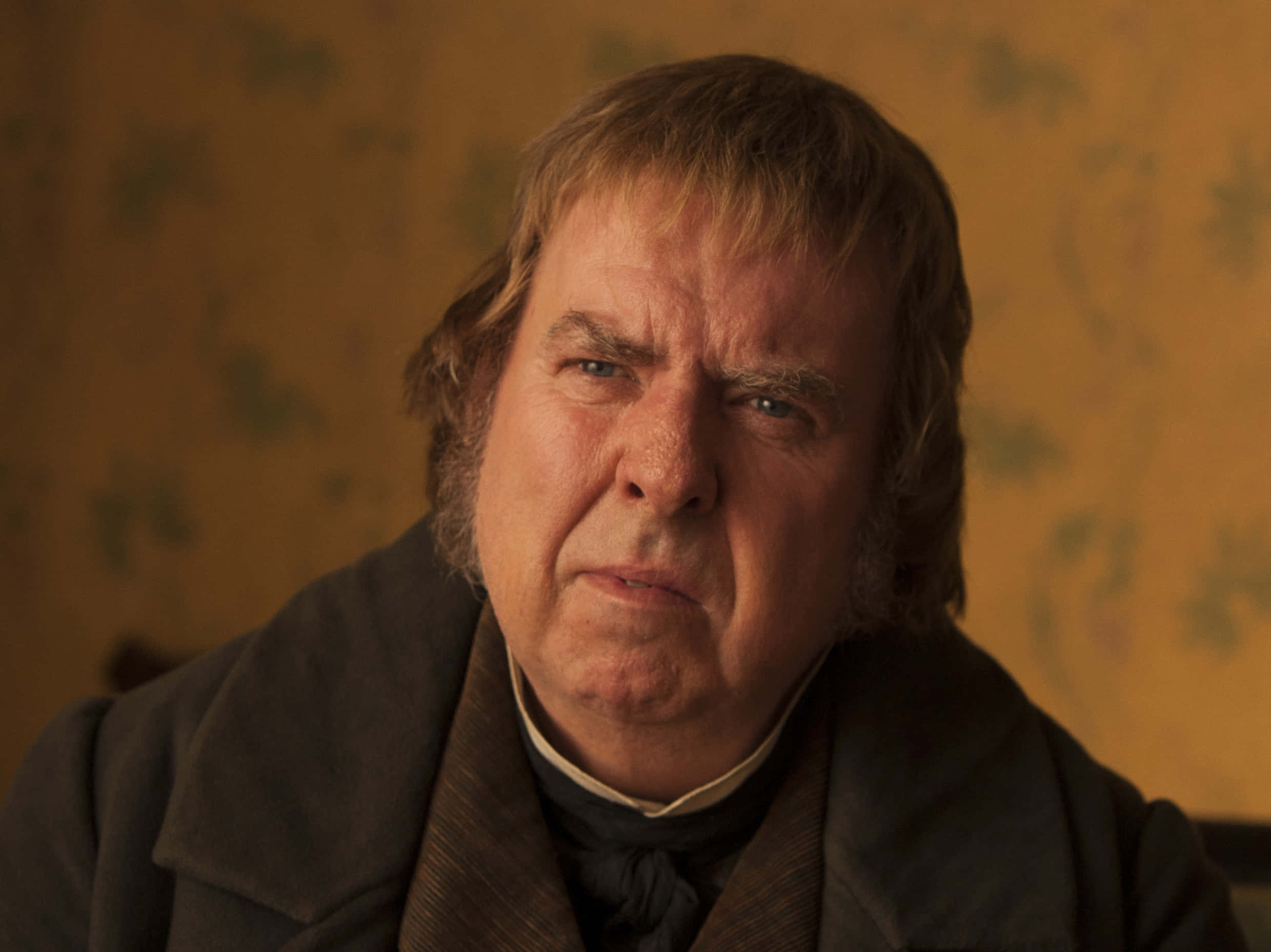 Timothy Spall, period clothing, patterned wallpaper backdrop, Full HD Desktop Wallpaper