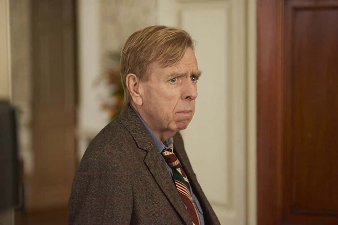Timothy Spall, tweed jacket, patterned tie, SD Desktop Wallpaper