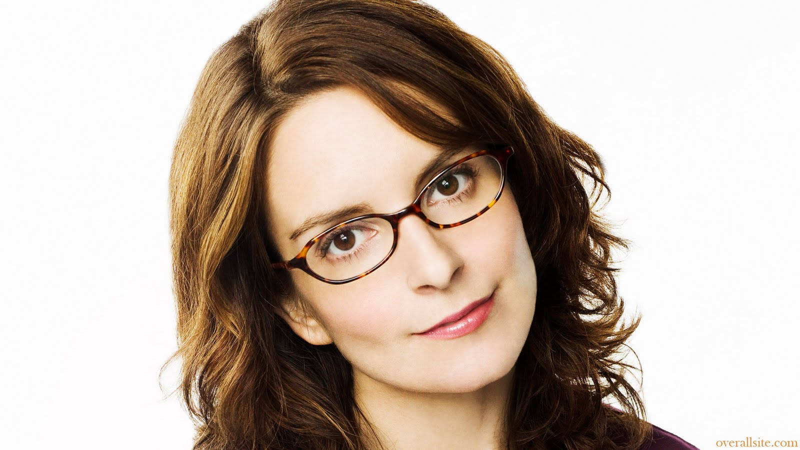 Tina Fey, brown wavy hair, tortoiseshell glasses, HD Desktop Wallpaper