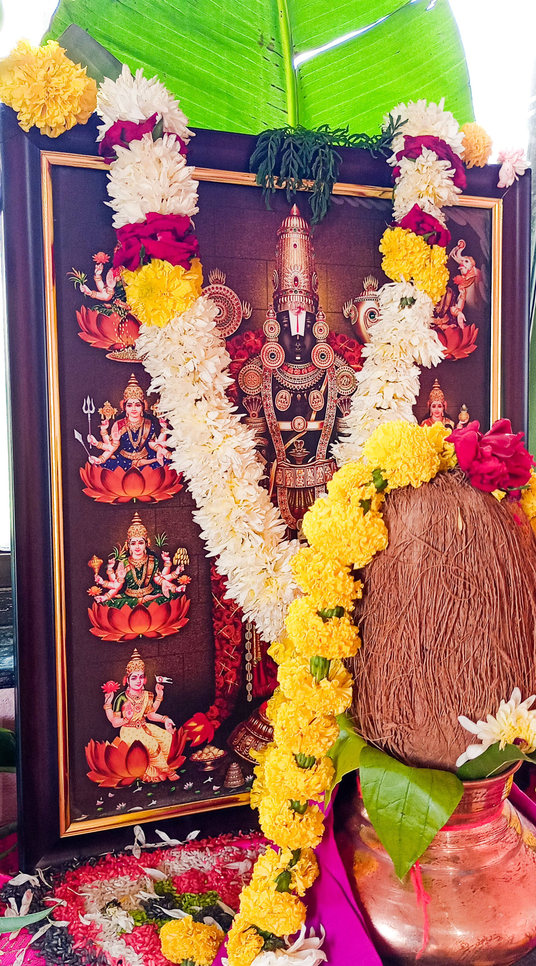 Tirupati Balaji, yellow marigold garlands, white marigold garlands, 2K Phone Wallpaper