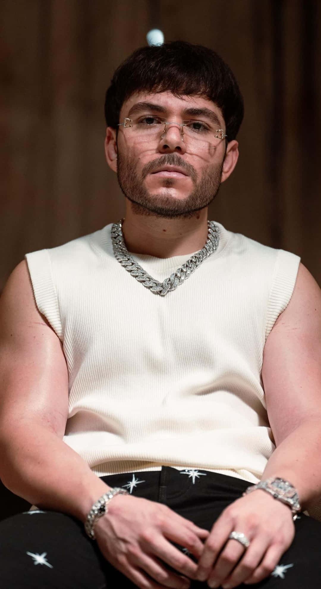 Tito Double P, white sleeveless top, thick silver chain necklace, Full HD Phone Wallpaper