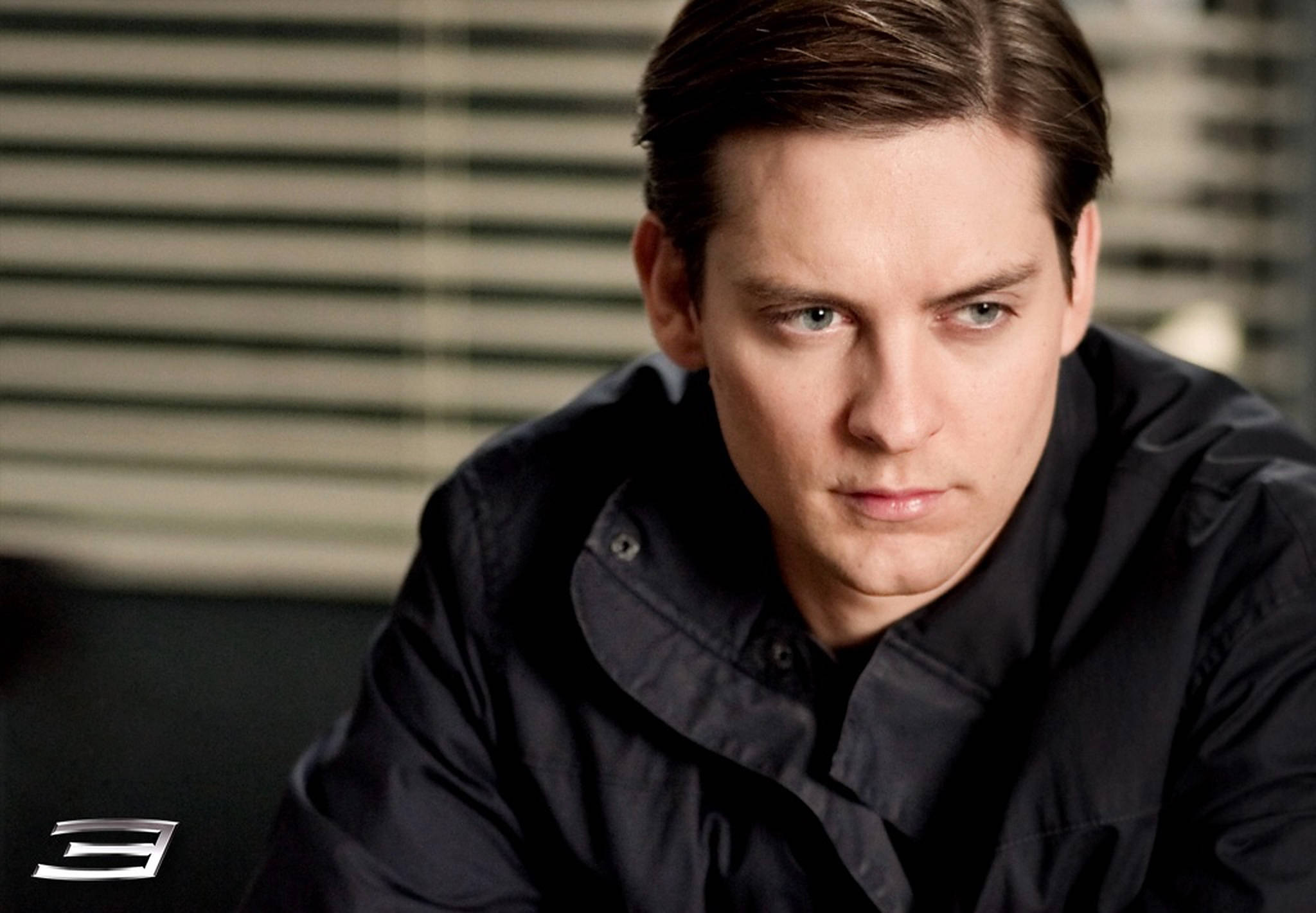 Tobey Maguire, black coat, dark jacket, Full HD Desktop Wallpaper