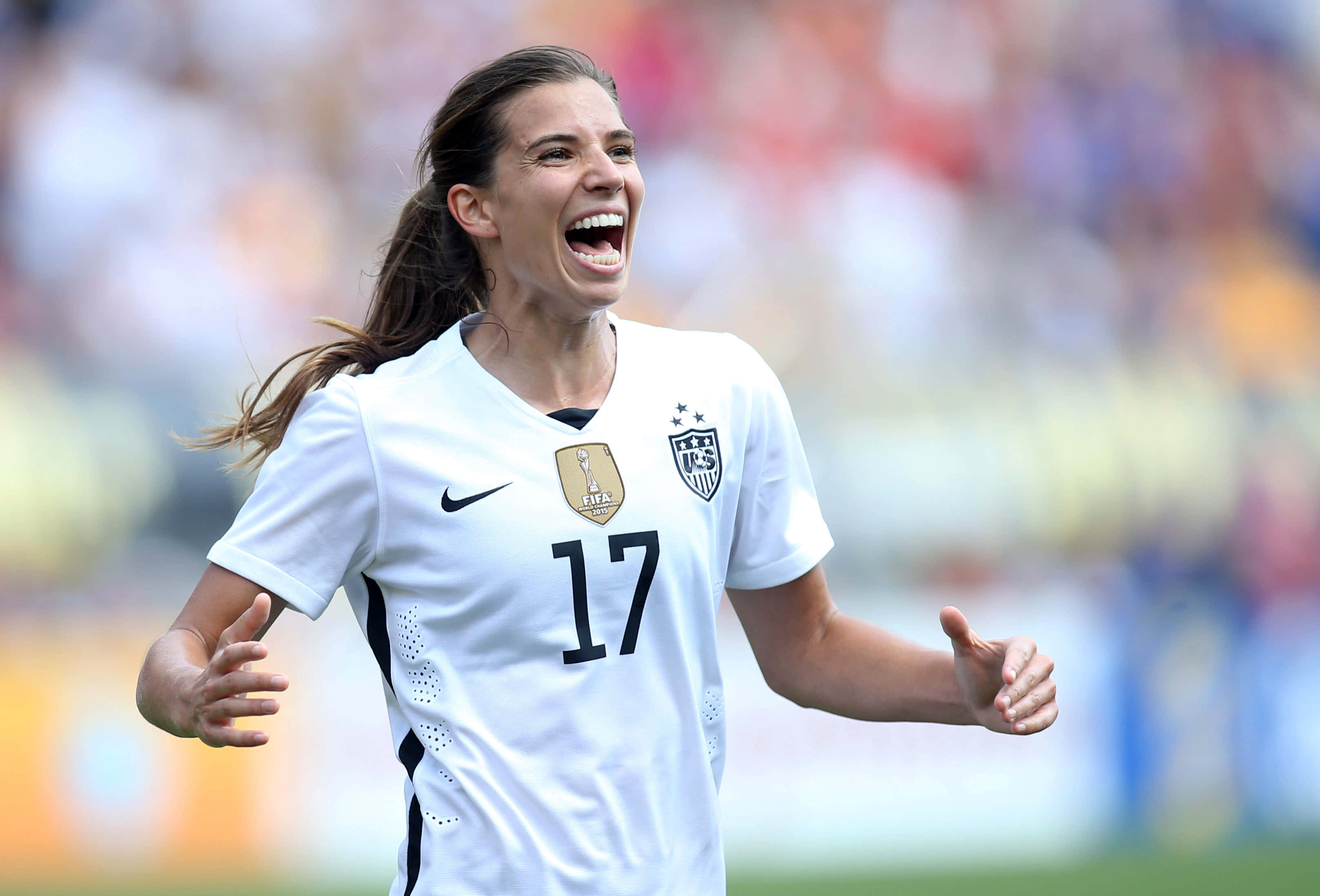 Tobin Heath, white US jersey, number 17, 2K Desktop Wallpaper
