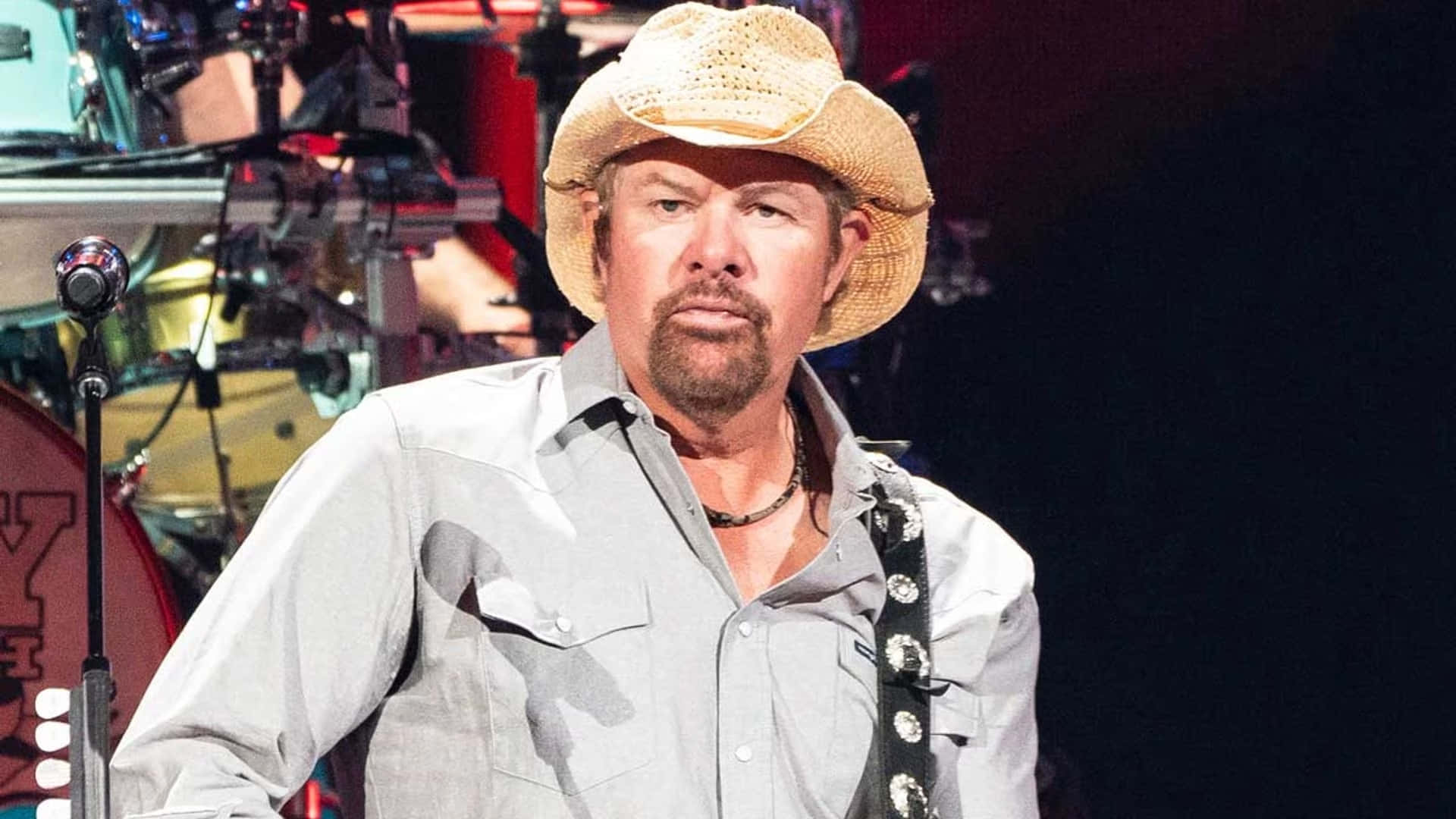 Toby Keith, straw cowboy hat, light gray shirt, Full HD Desktop Wallpaper