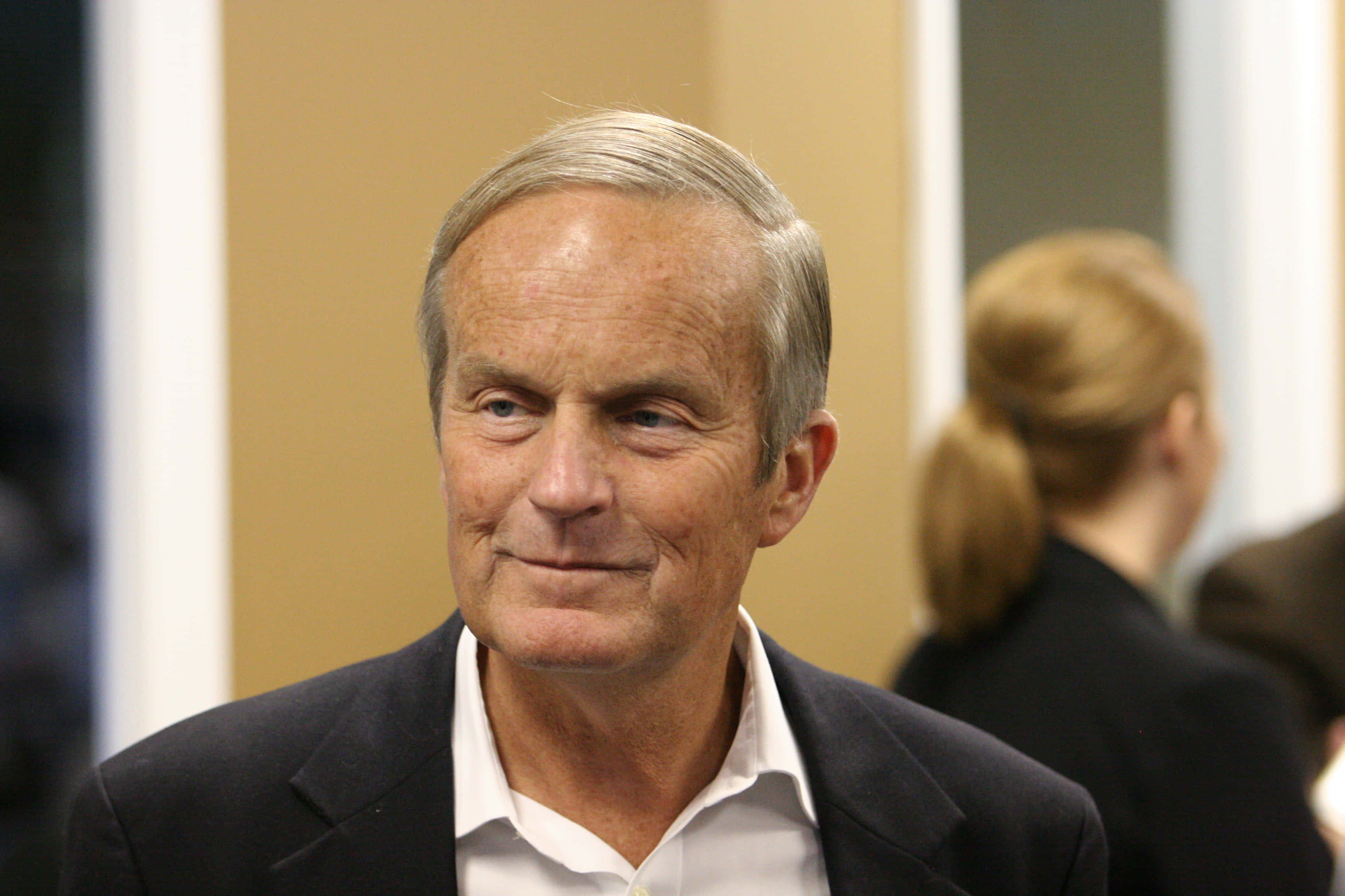 Todd Akin, blond hair, dark suit, 2K Desktop Wallpaper