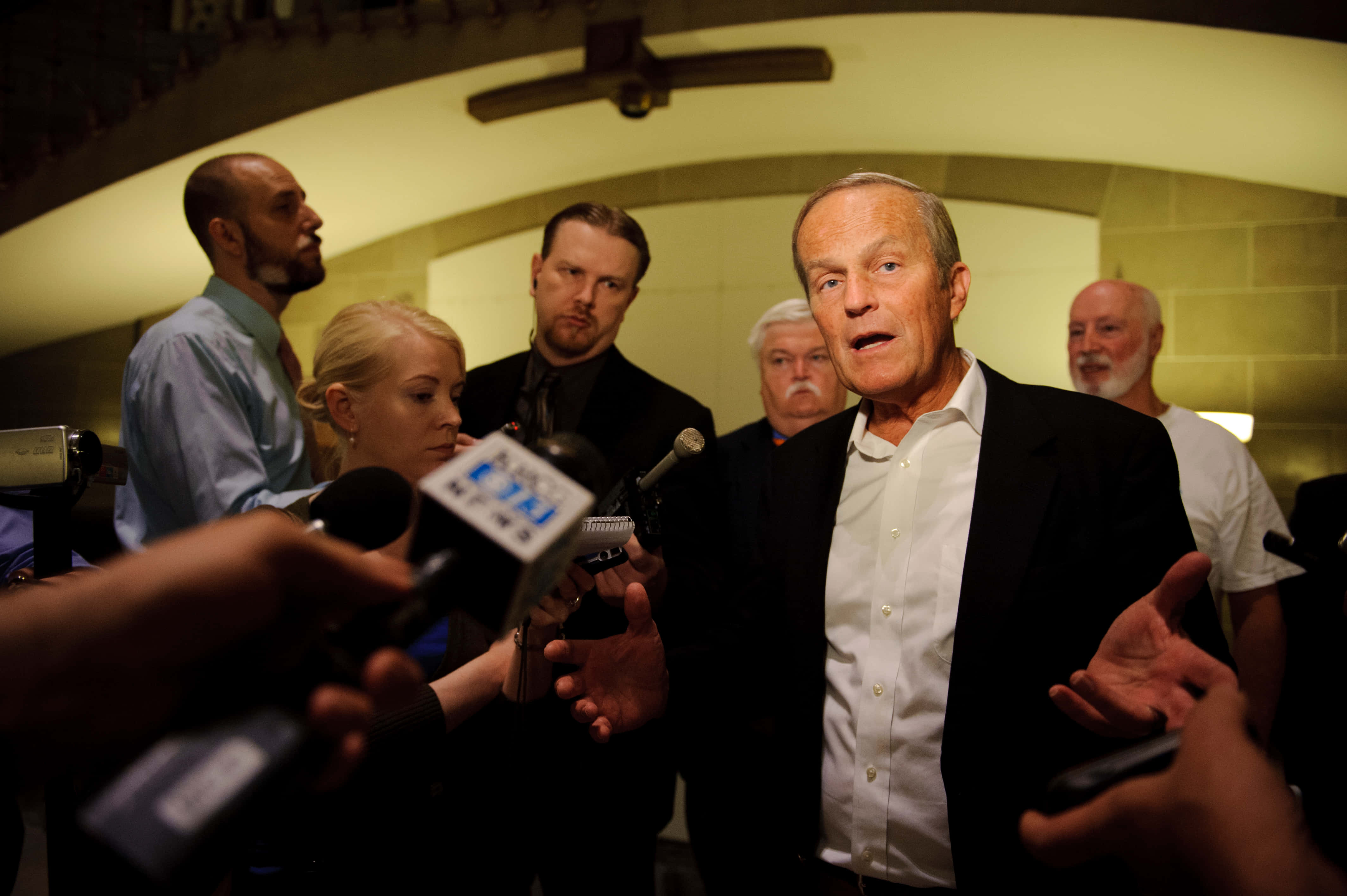 Todd Akin, press conference, reporters, 4K Desktop Wallpaper