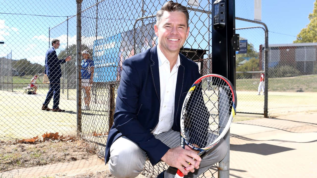 Todd Woodbridge, navy blazer, tennis court, HD Desktop Wallpaper
