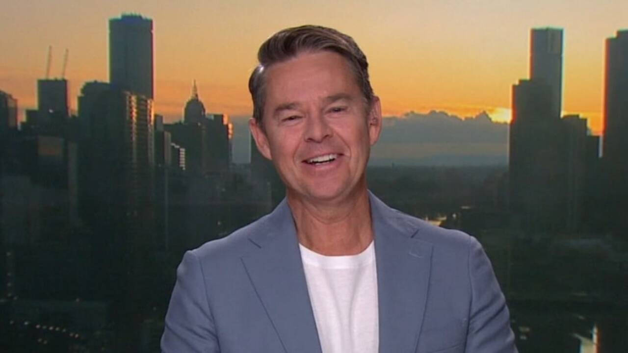 Todd Woodbridge, light blue blazer, vibrant sunset cityscape, HD Desktop Wallpaper