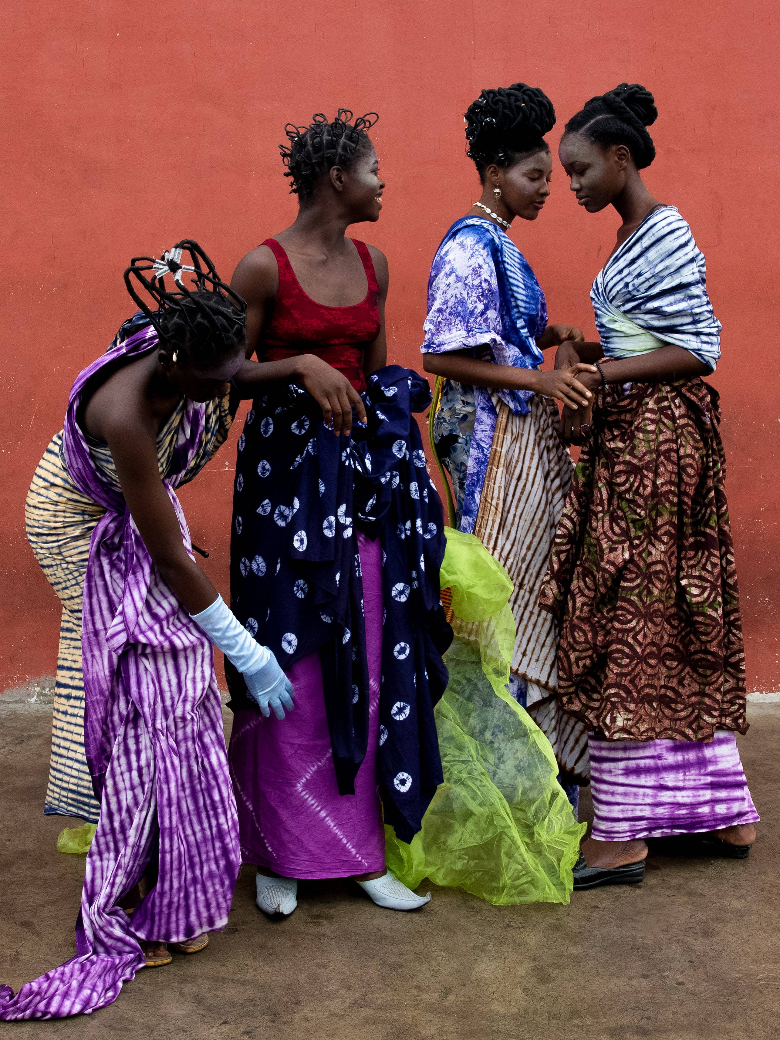 Togo, traditional clothes, vibrant patterned fabrics, 2K Phone Wallpaper