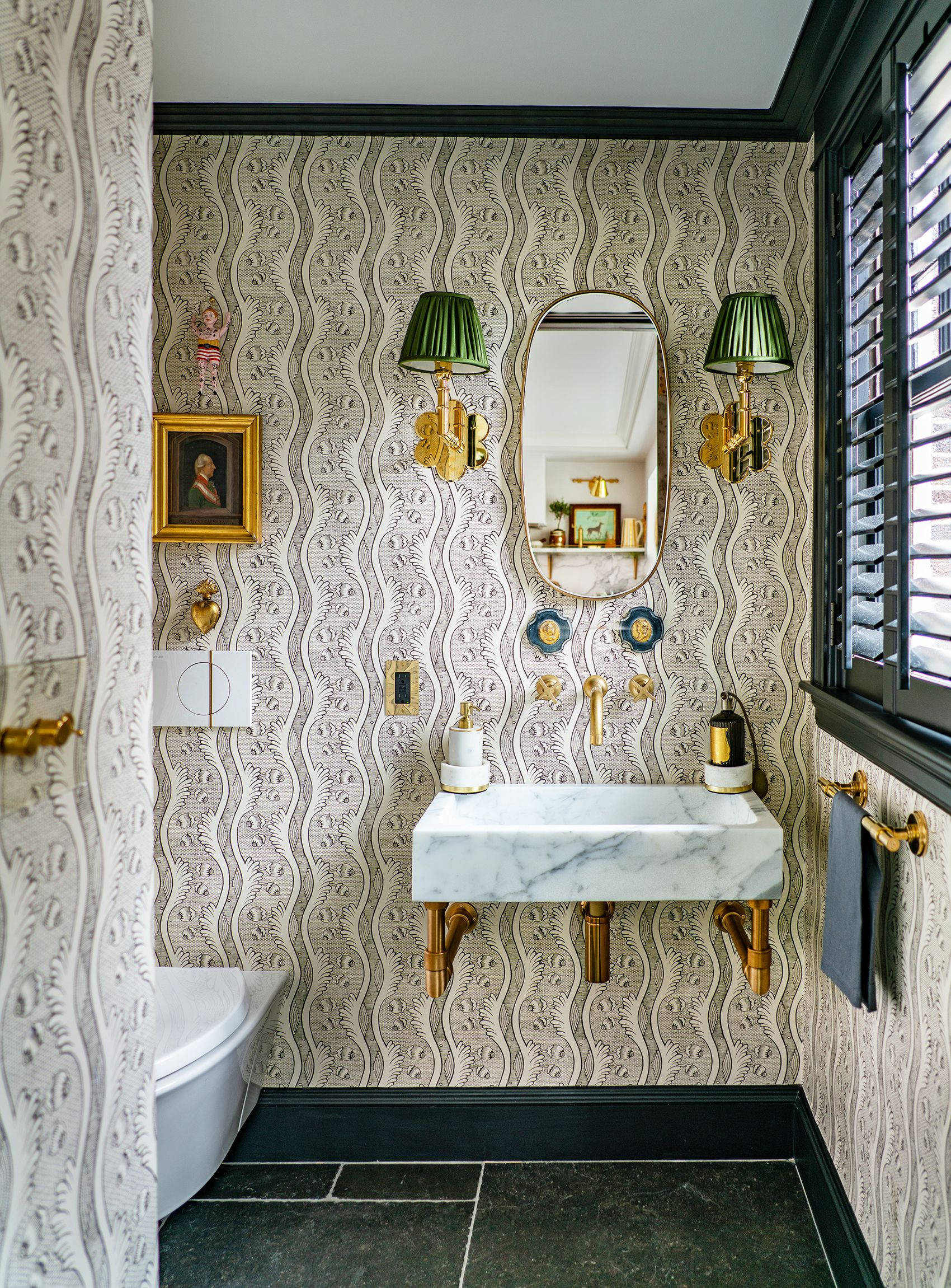 toilet, wavy floral bathroom, gold fixtures, Full HD Phone Wallpaper