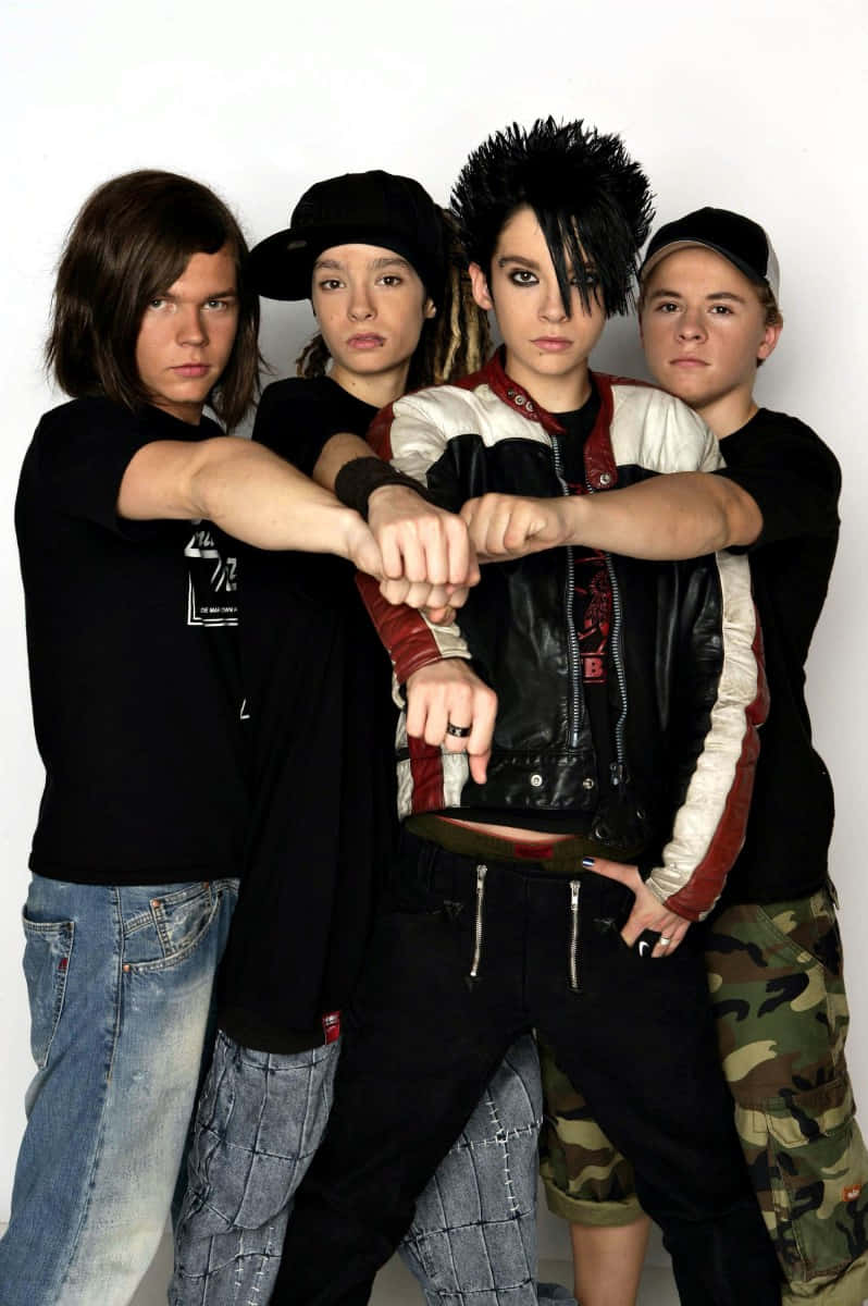 Tokio Hotel, punk rockers, spiked hair, SD Phone Wallpaper