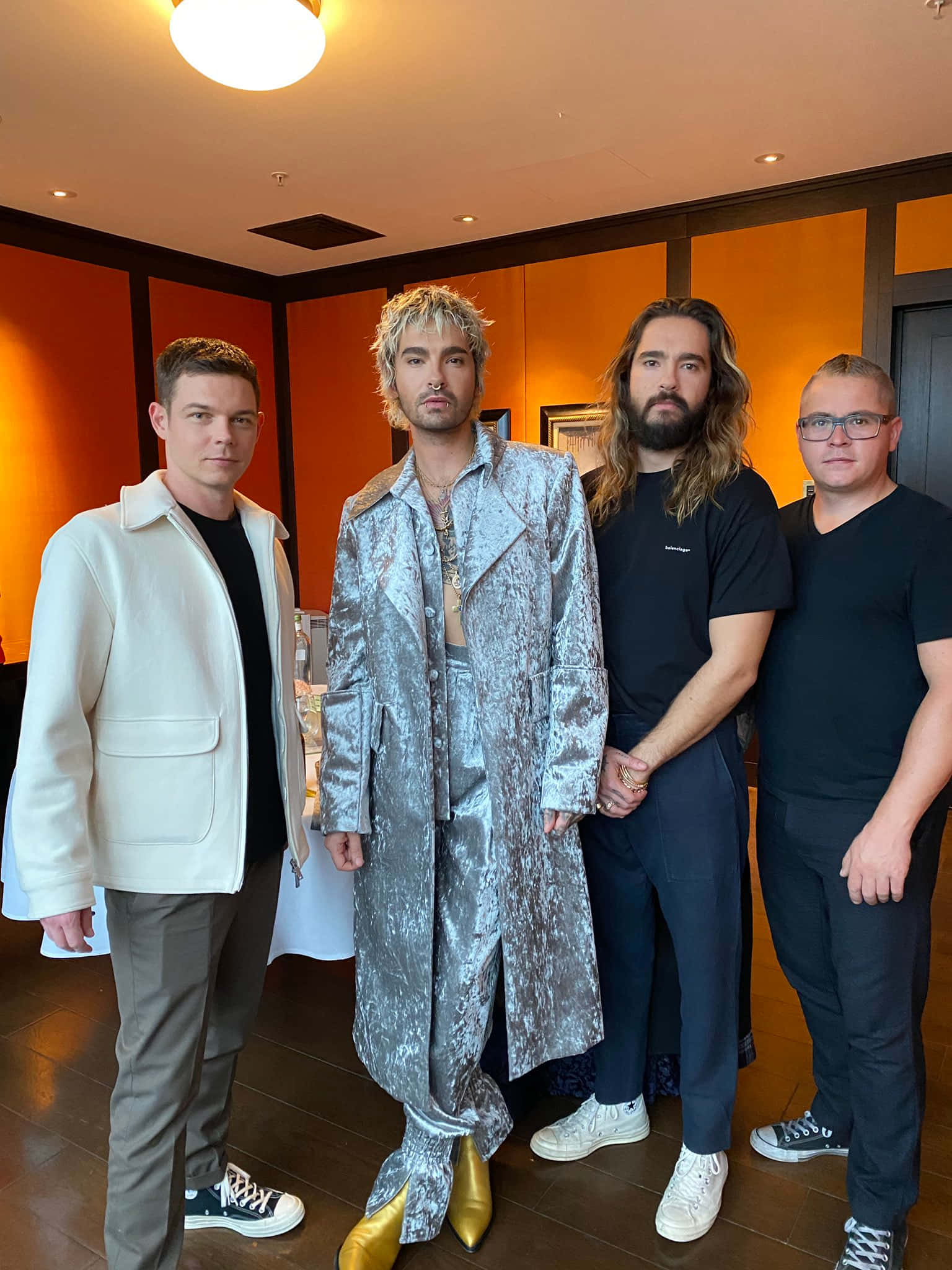 Tokio Hotel, shimmering silver outfit, gold shoes, Full HD Phone Wallpaper