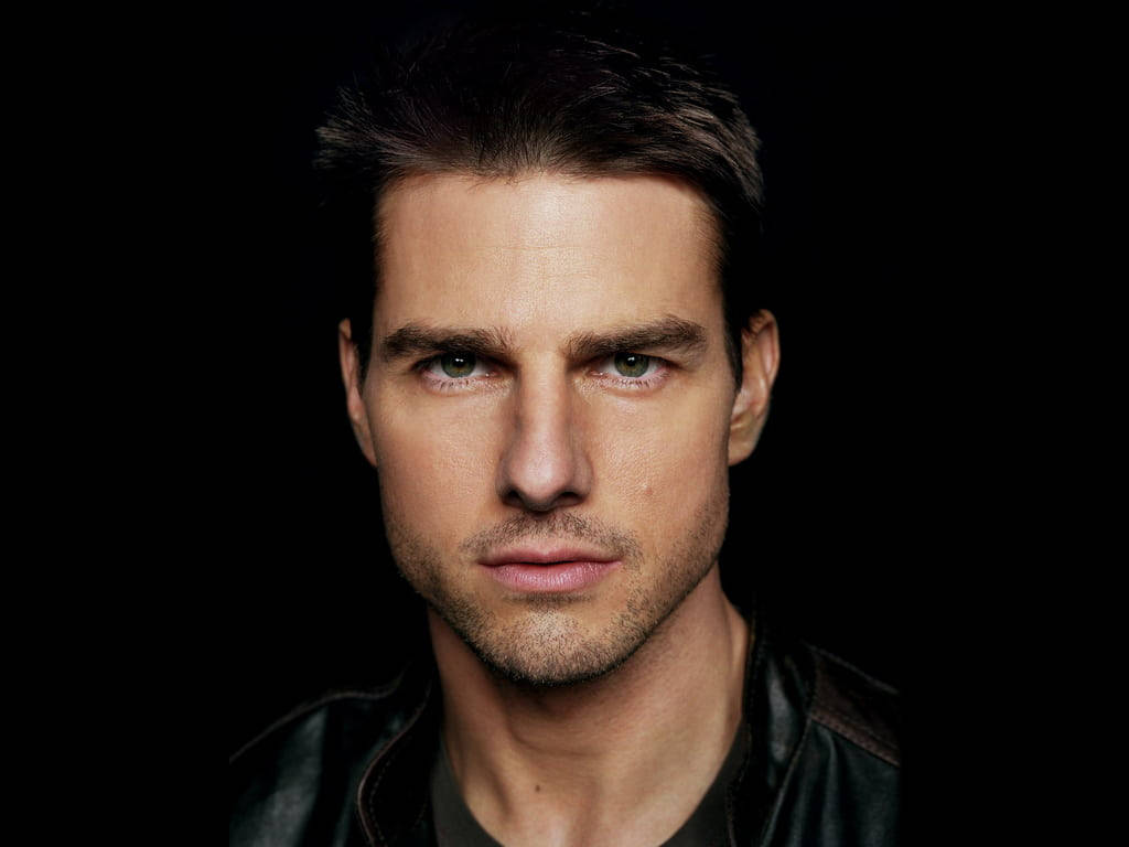 Tom Cruise, leather jacket, stark black background, SD Desktop Wallpaper