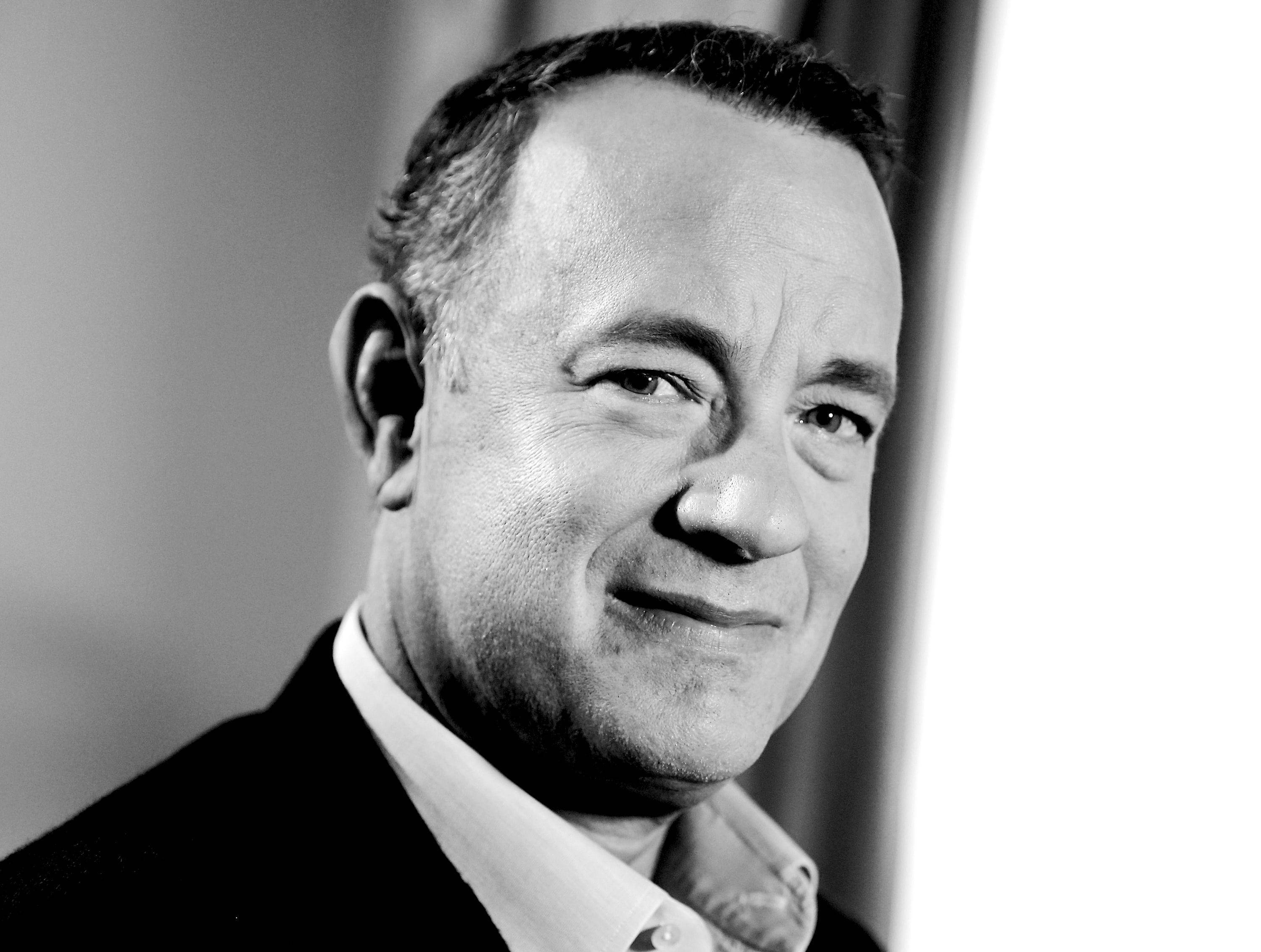 Tom Hanks, monochromatic greyscale, black and white portrait, 2K Desktop Wallpaper
