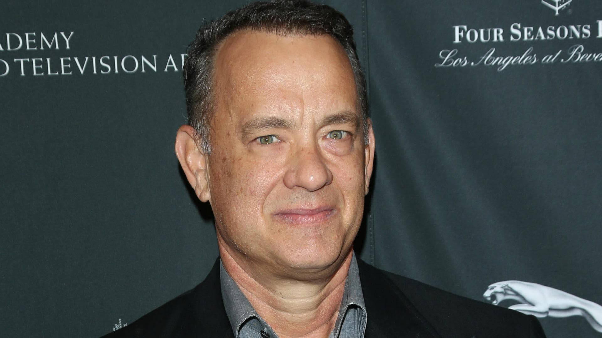 Tom Hanks, veteran award winning actor, dark event backdrop, Full HD Desktop Wallpaper