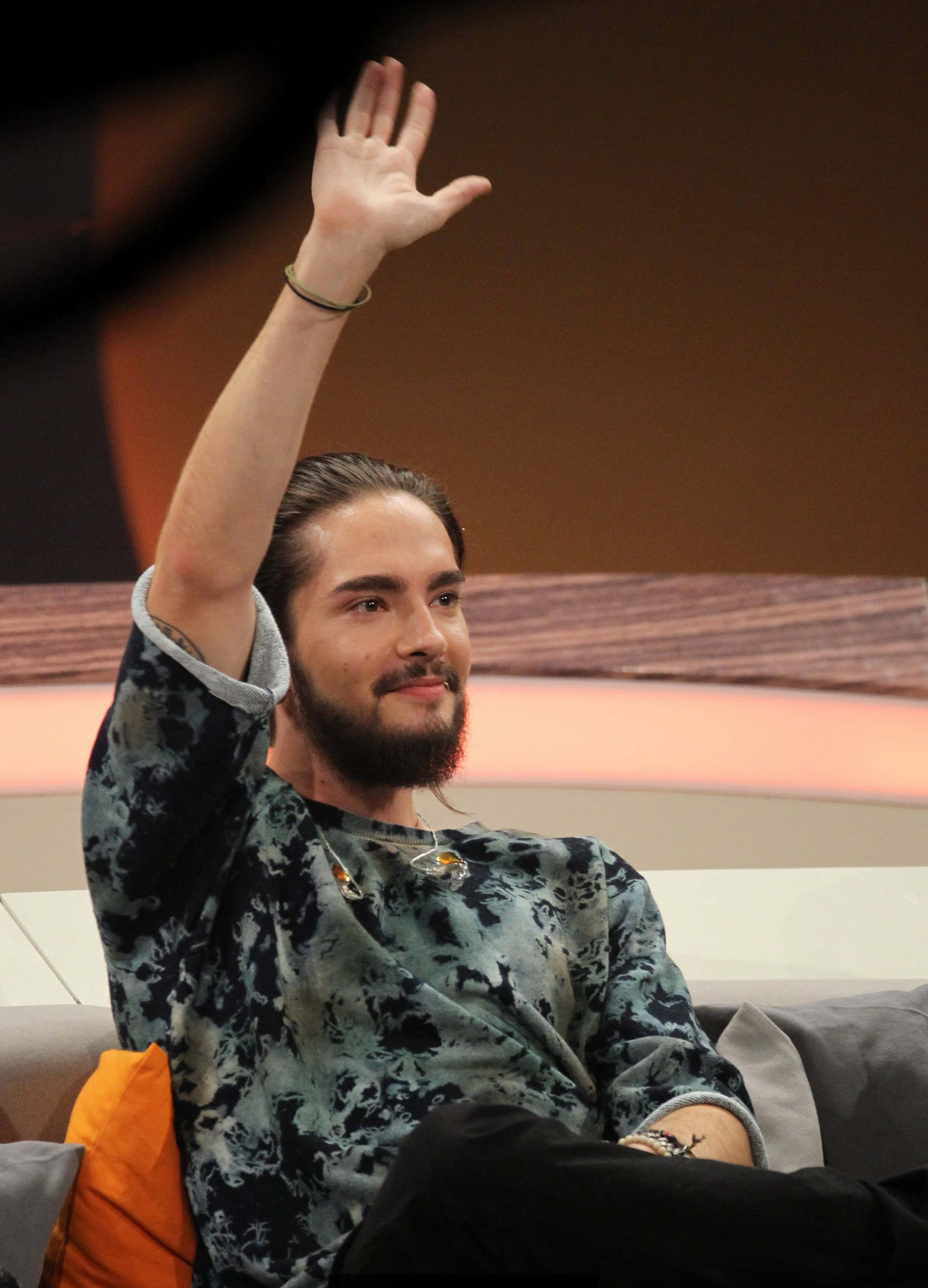Tom Kaulitz, bearded man, long hair, 2K Phone Wallpaper