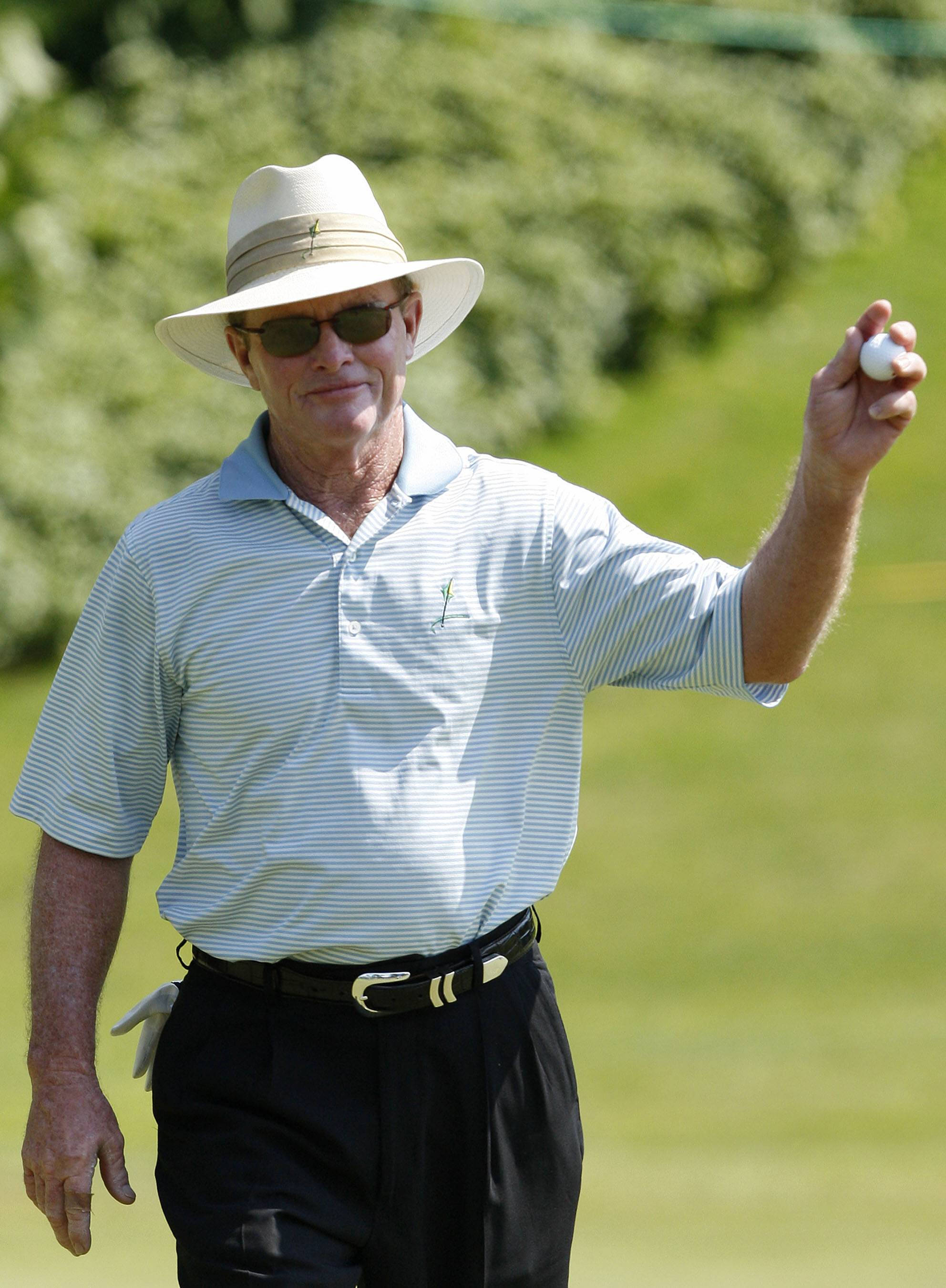 Tom Kite, golf ball, white hat, 2K Phone Wallpaper