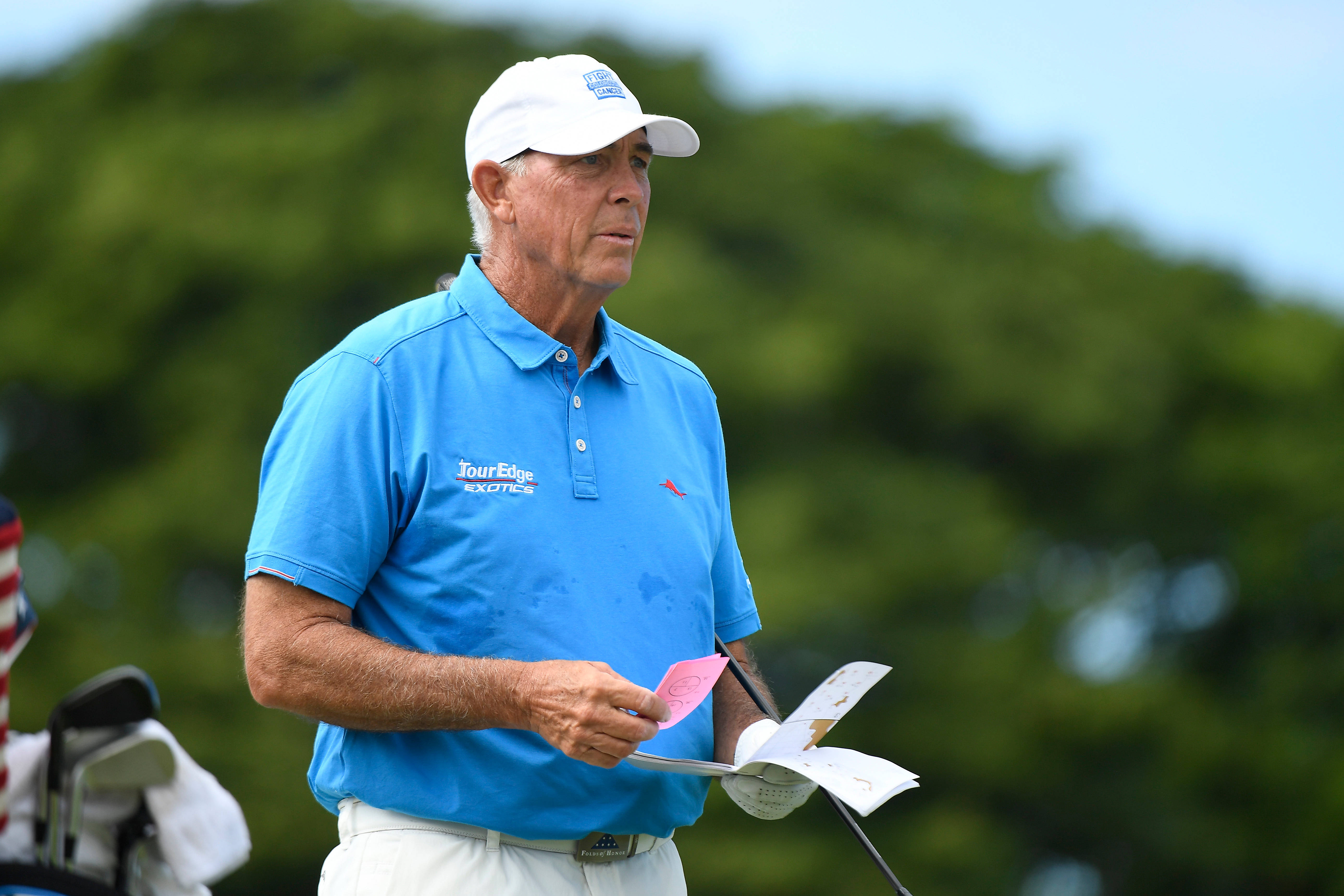 Tom Lehman, blue polo, white cap, 5K Desktop Wallpaper