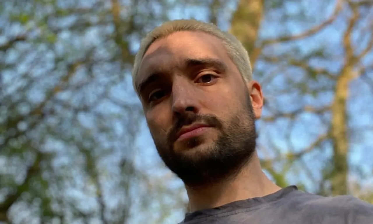 Tom Parker, platinum blonde hair, beard, HD Desktop Wallpaper