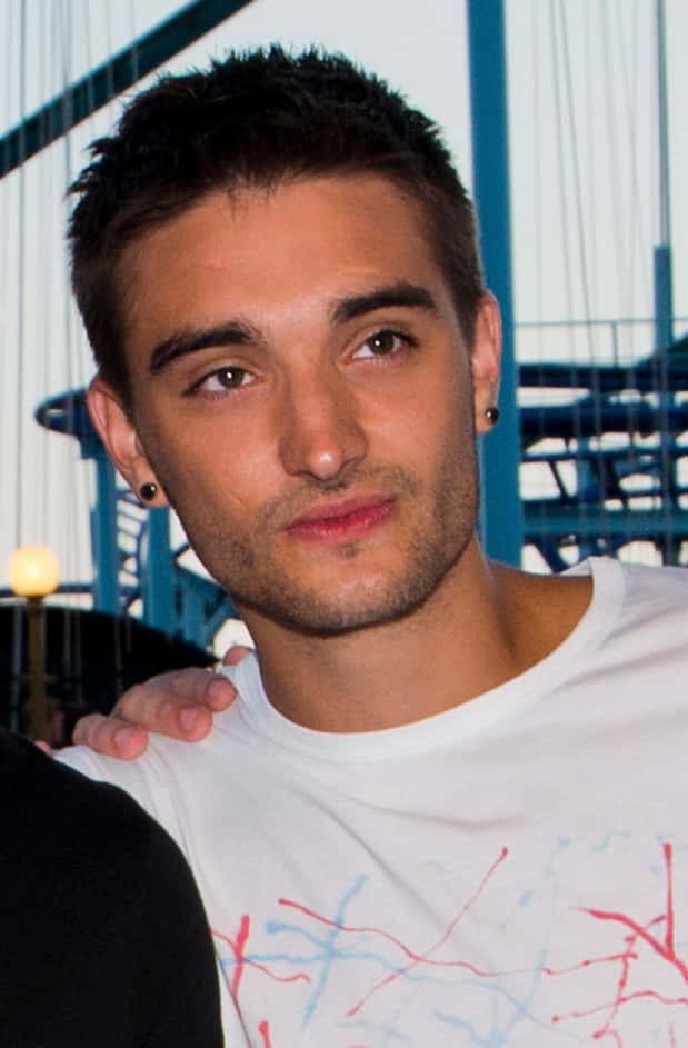 Tom Parker, white t-shirt, colorful abstract paint splatters, SD Phone Wallpaper