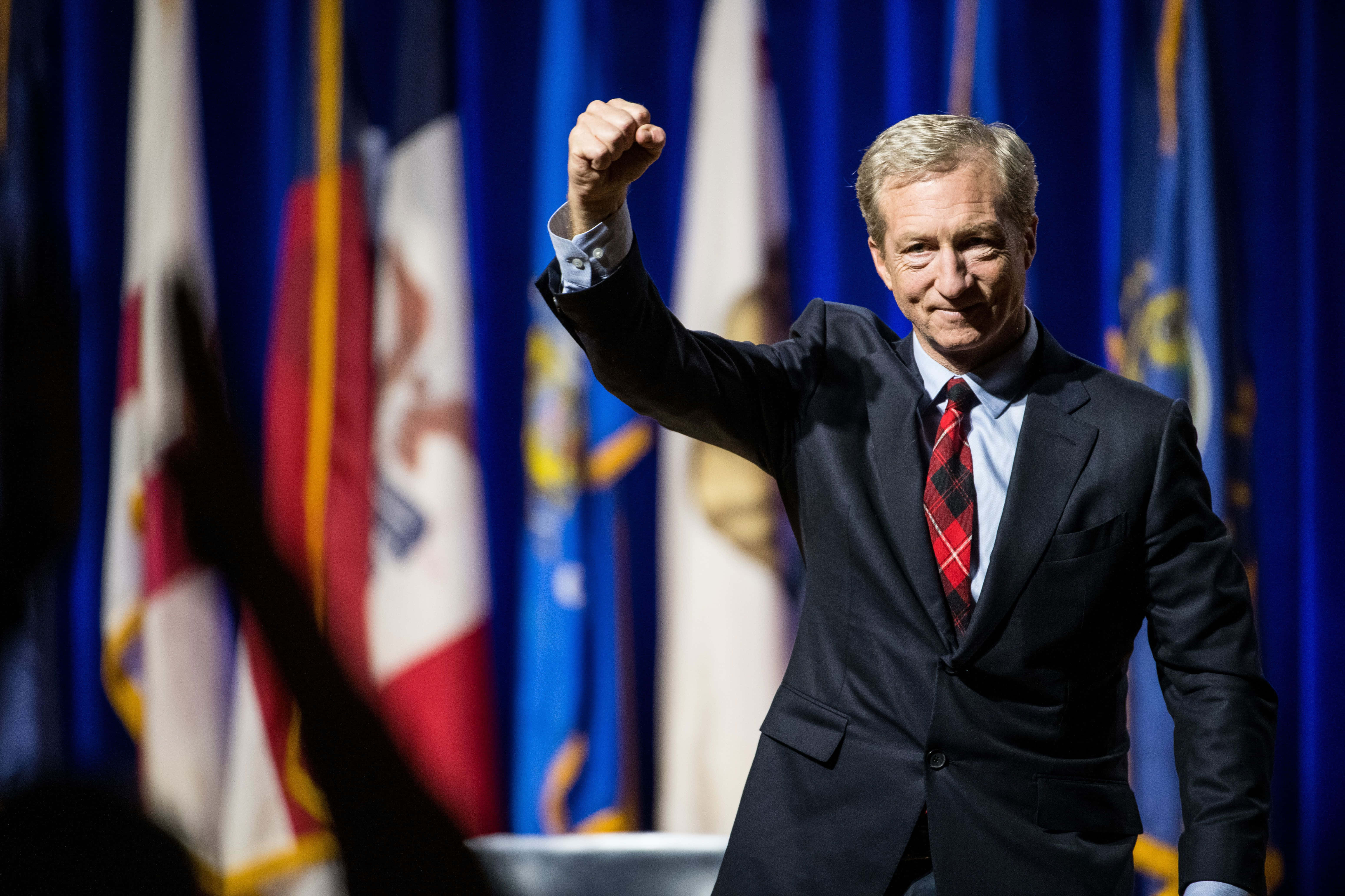 Tom Steyer, dark suit, fist, 5K Desktop Wallpaper