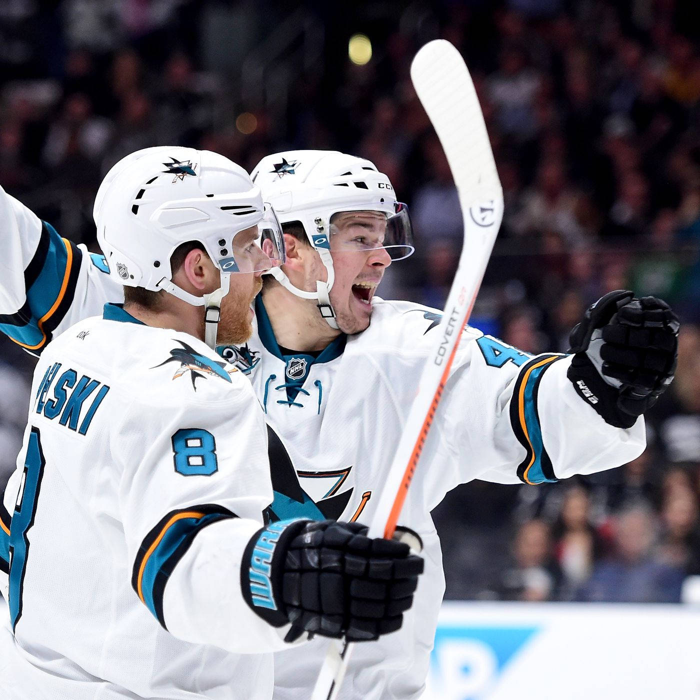 Tomas Hertl, white jerseys, ice, HD Desktop Wallpaper
