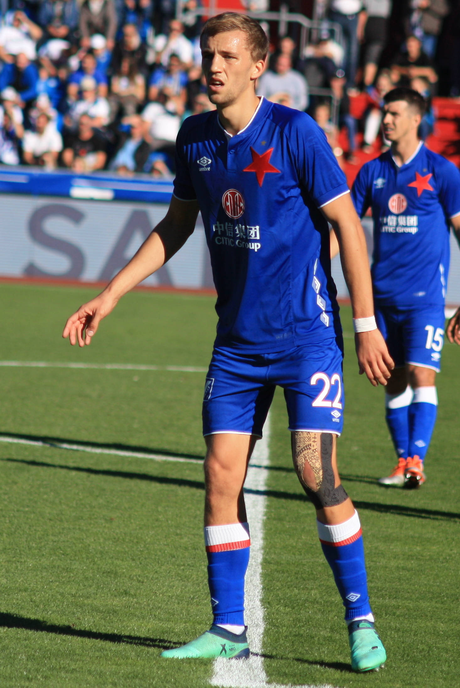 Tomas Soucek, blue jersey, red star, Full HD Phone Wallpaper