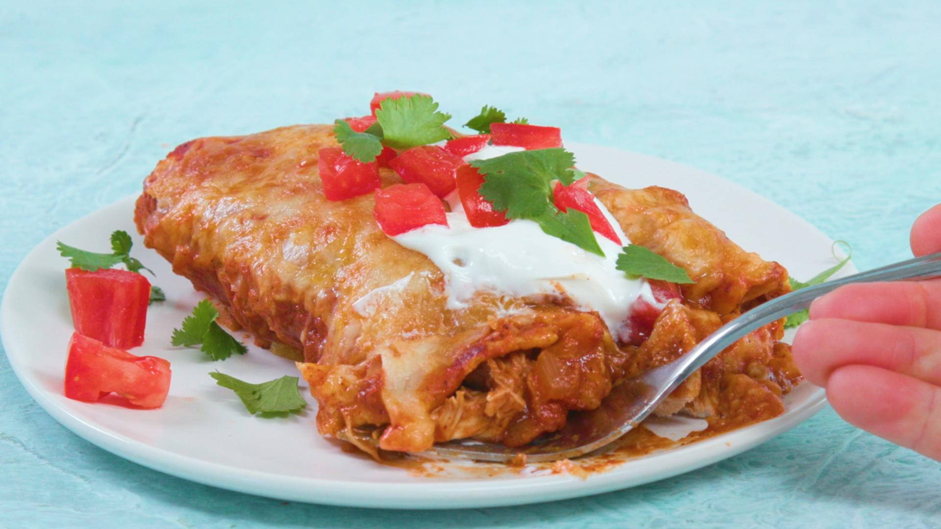chicken enchilada, melted cheese, sour cream, Full HD Desktop Wallpaper