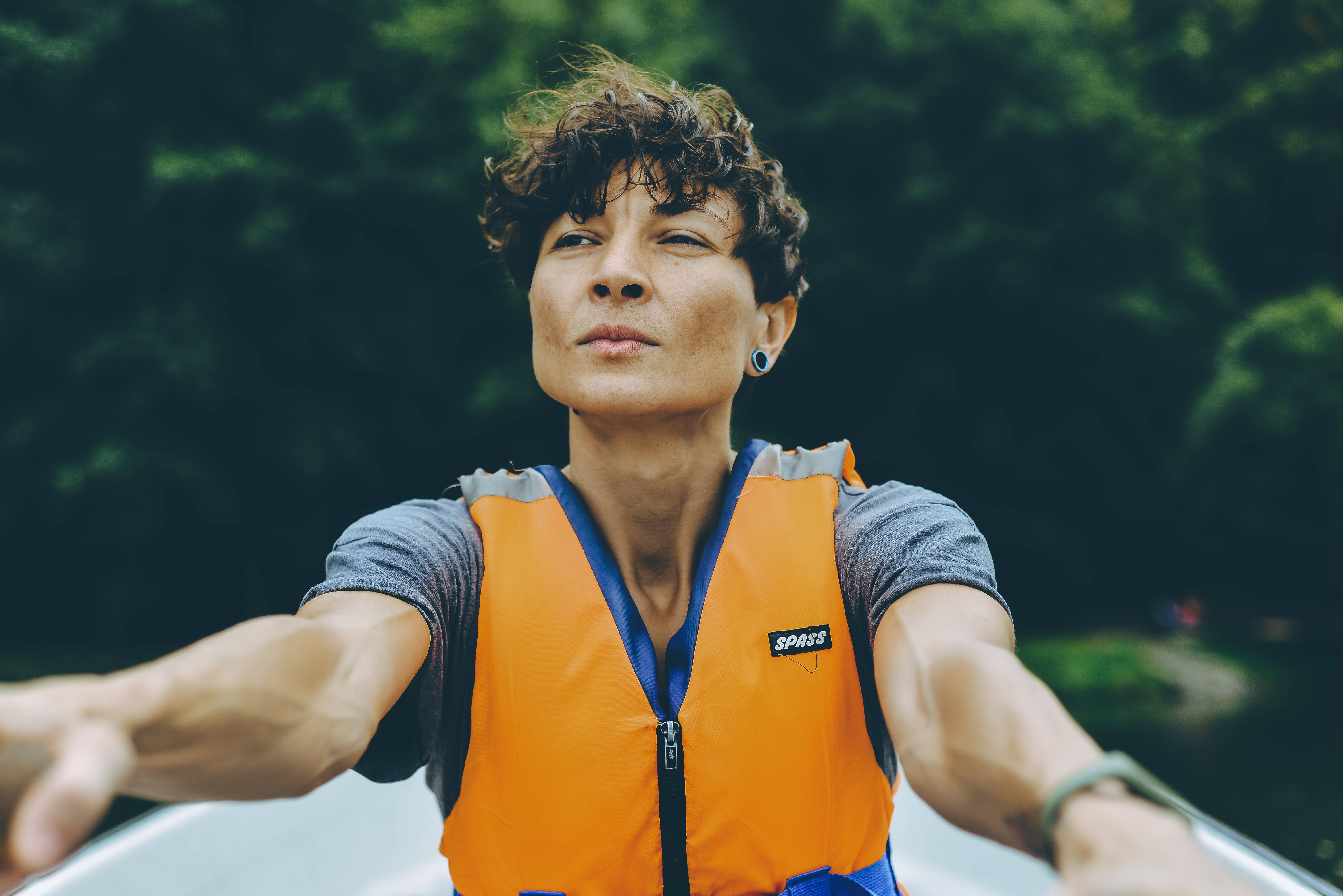 Tomboy, angular jaw, orange life vest, 5K Desktop Wallpaper