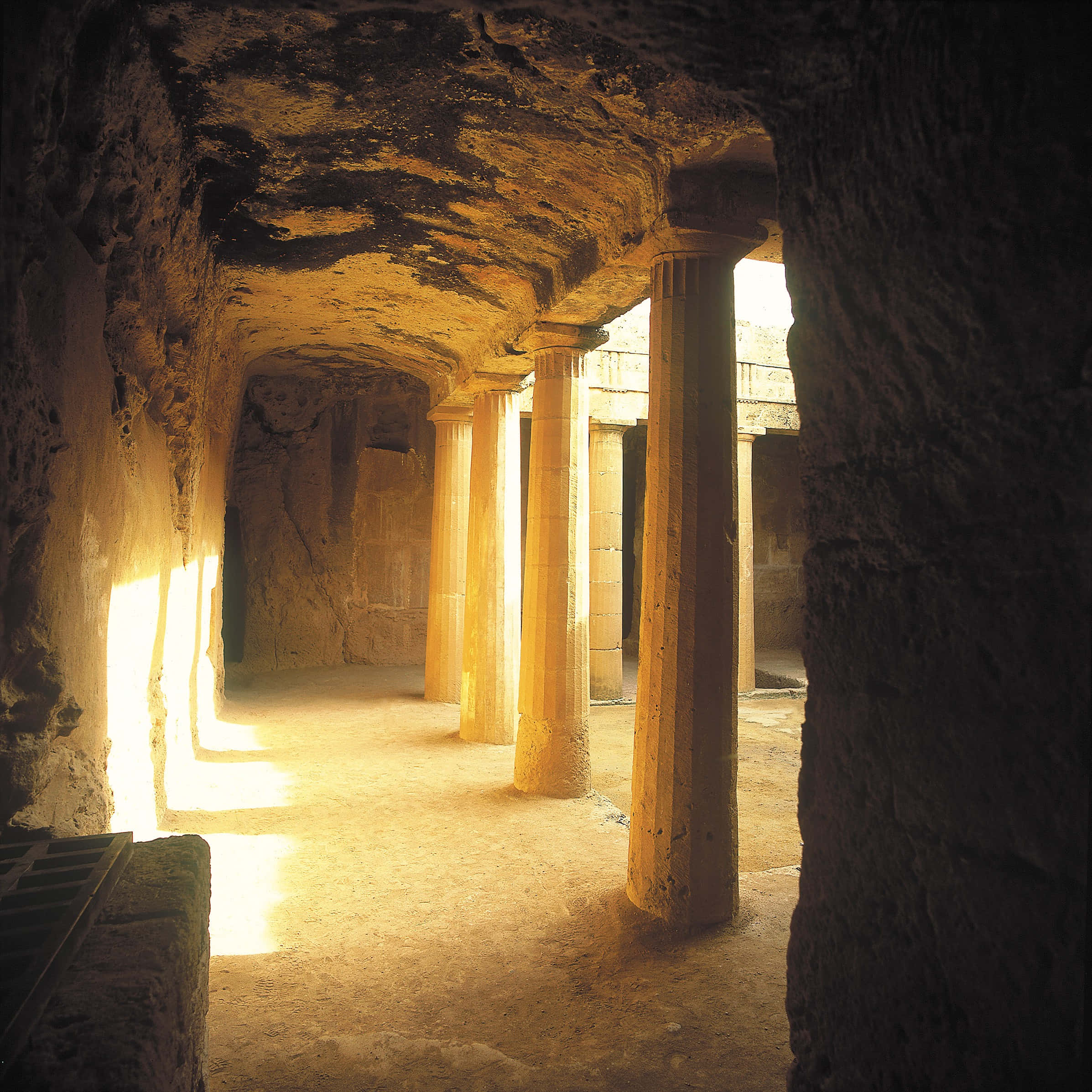 Tombs Of The Kings, sunlight, ancient stone archway, Full HD Desktop Wallpaper