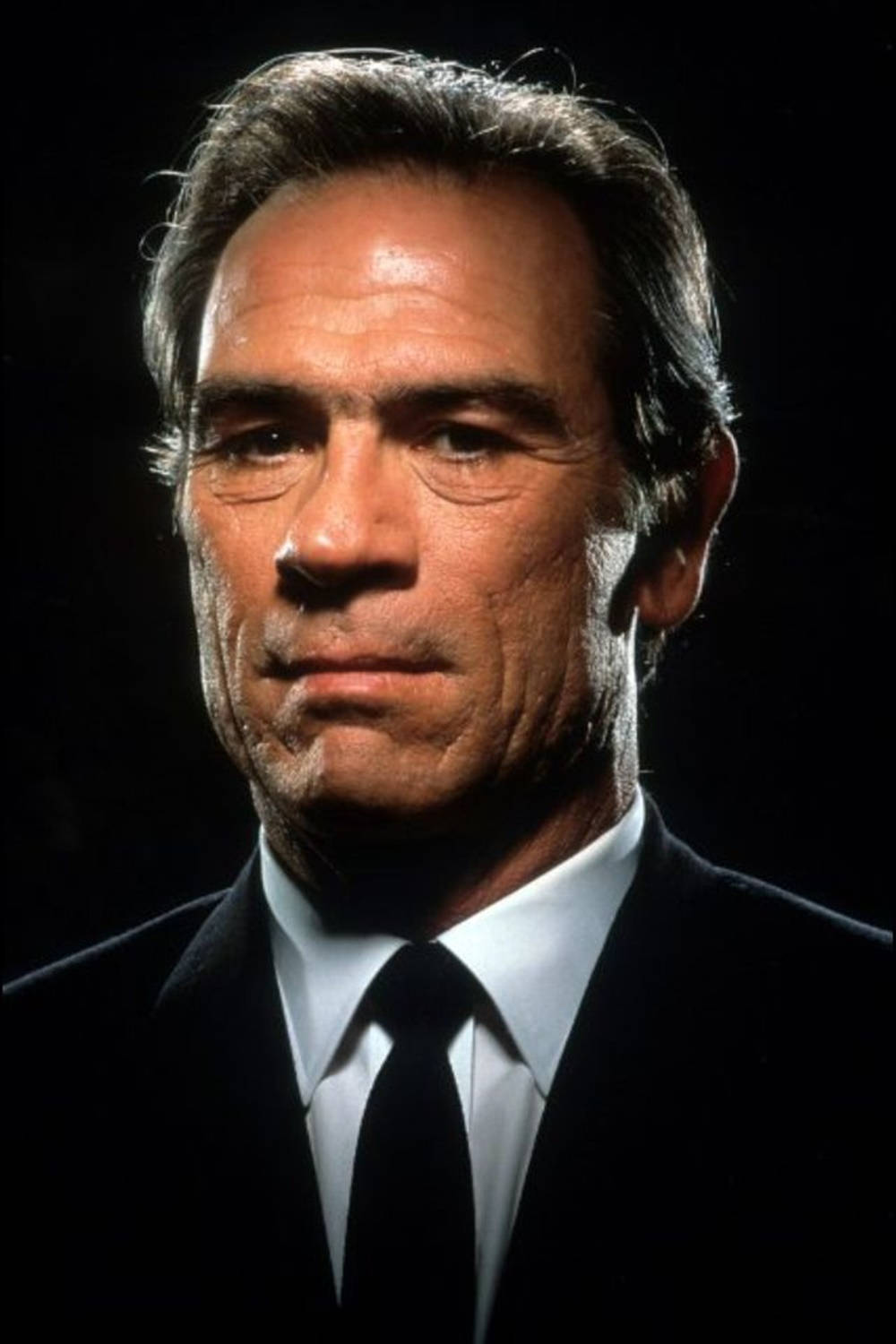 Tommy Lee Jones, black suit, tie, HD Phone Wallpaper