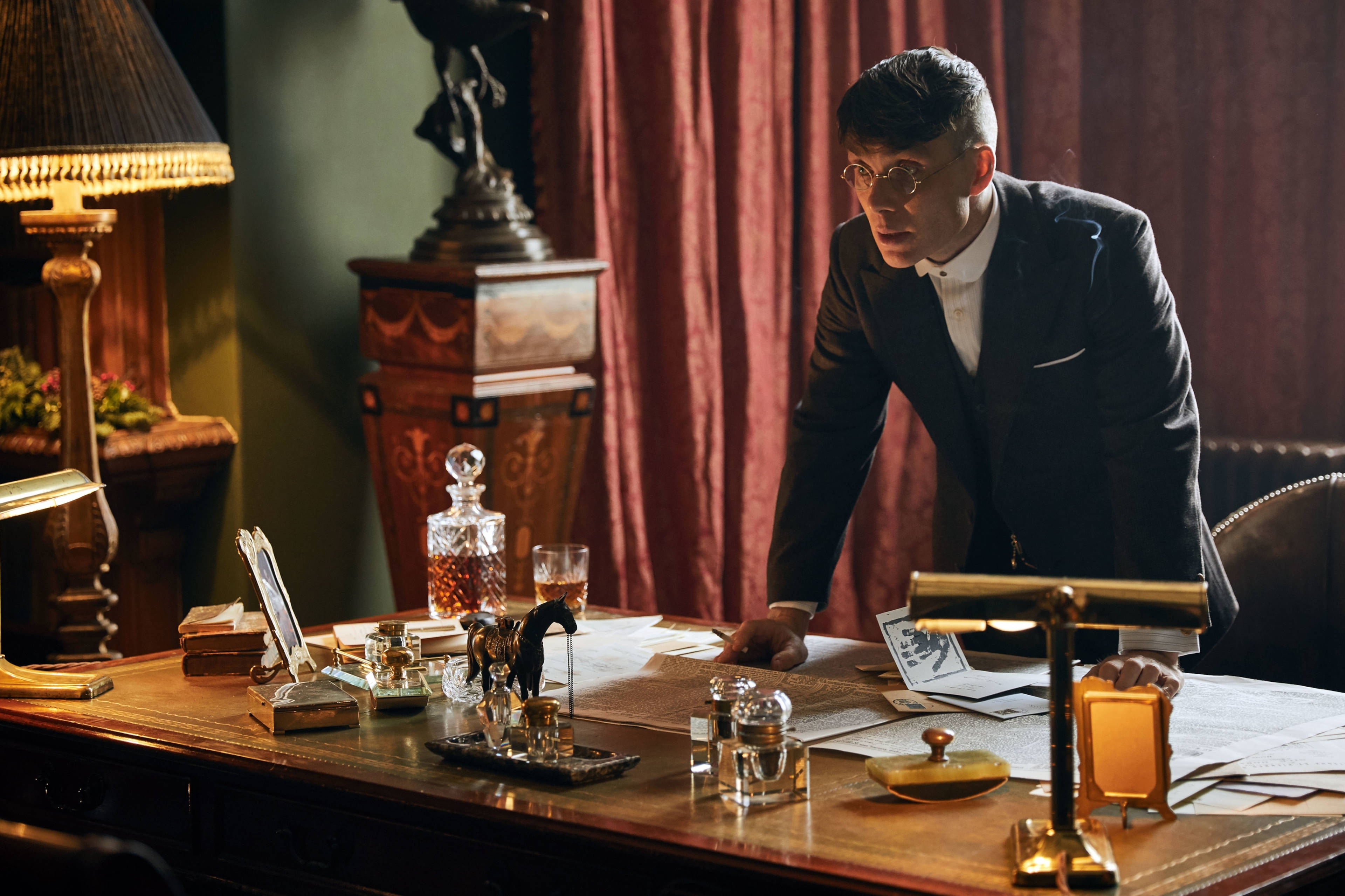 Tommy Shelby, 4K, office, 4K Desktop Wallpaper