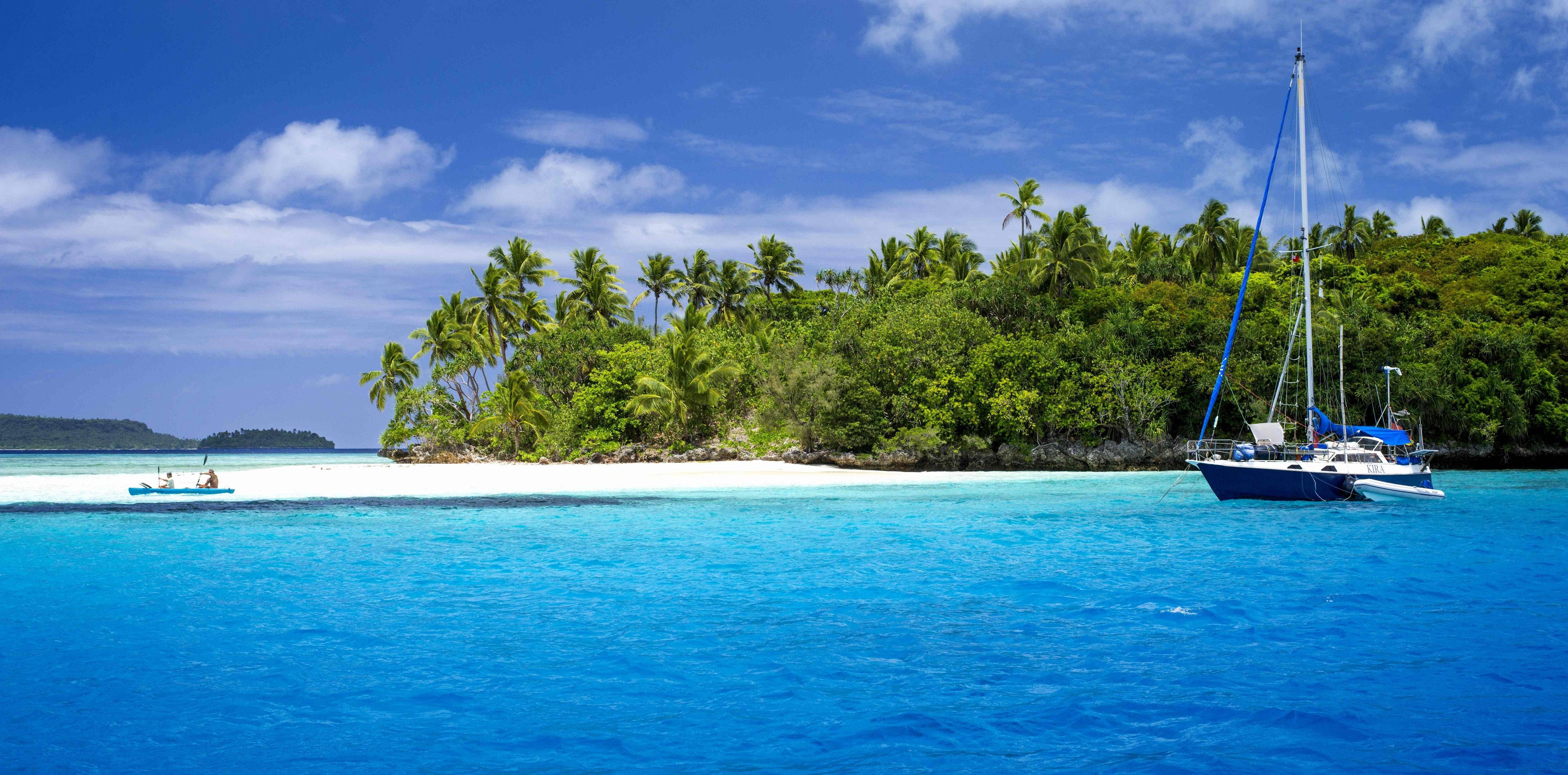 Tonga, sailboat, white sandy beach, 4K Desktop Wallpaper