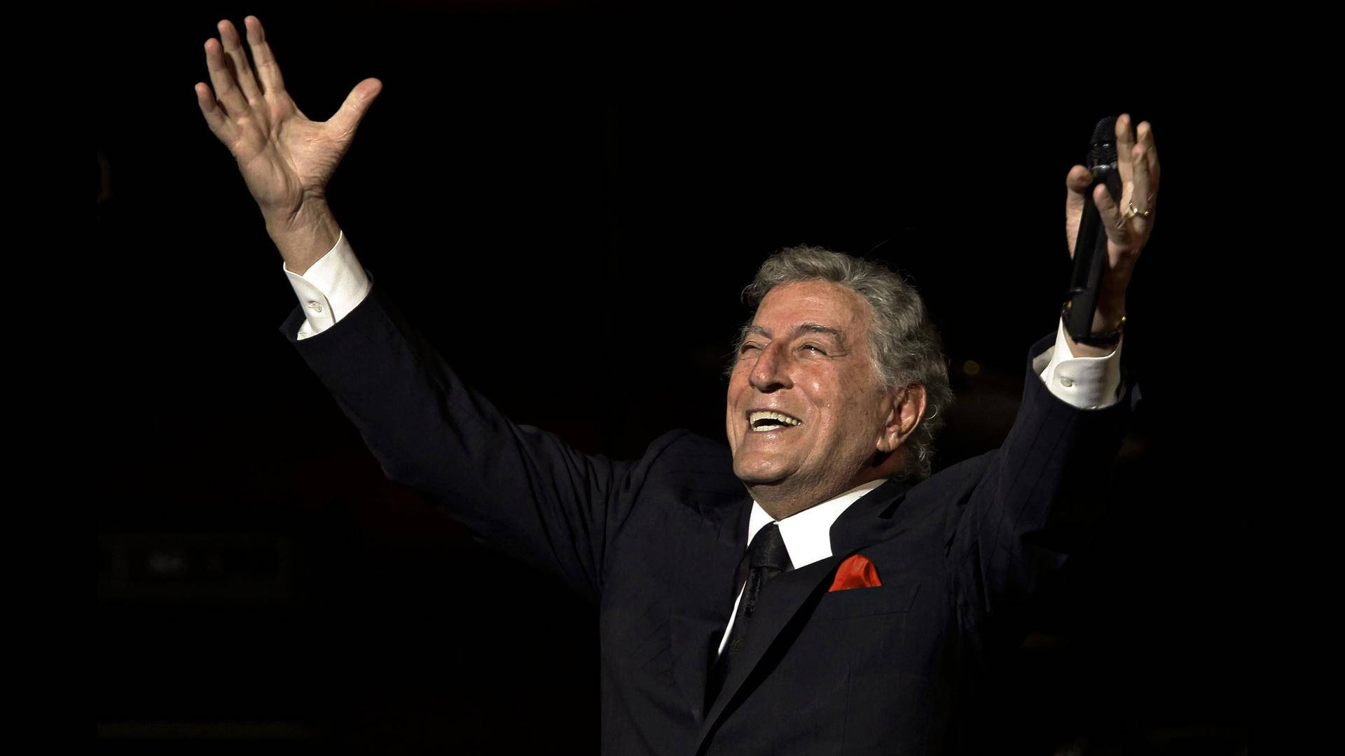 Tony Bennett, dark suit, red pocket square, Full HD Desktop Wallpaper