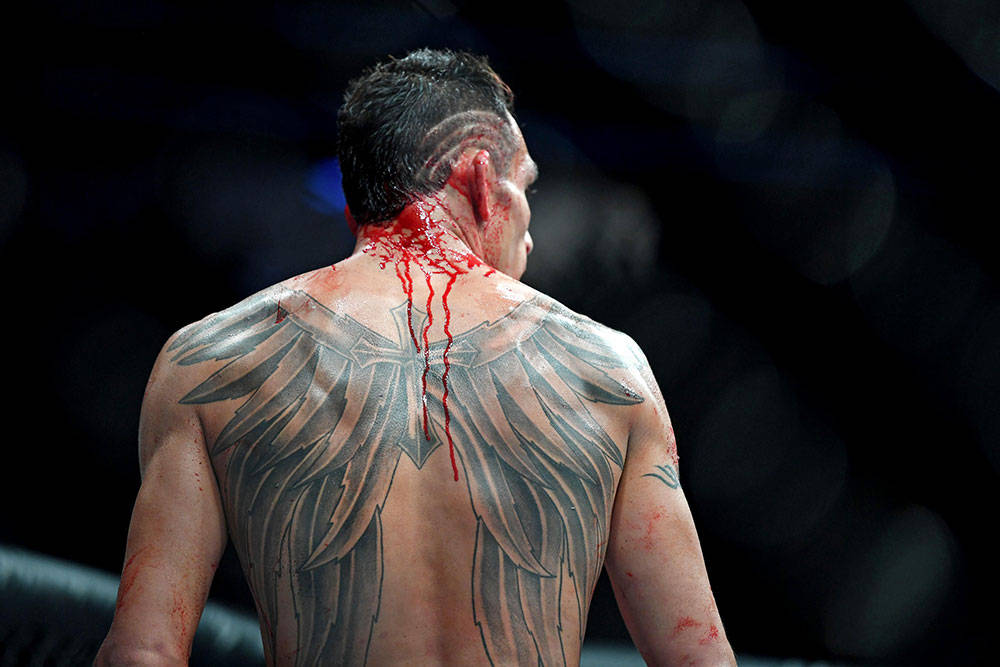 Tony Ferguson, angel wing tattoos, ring, SD Desktop Wallpaper