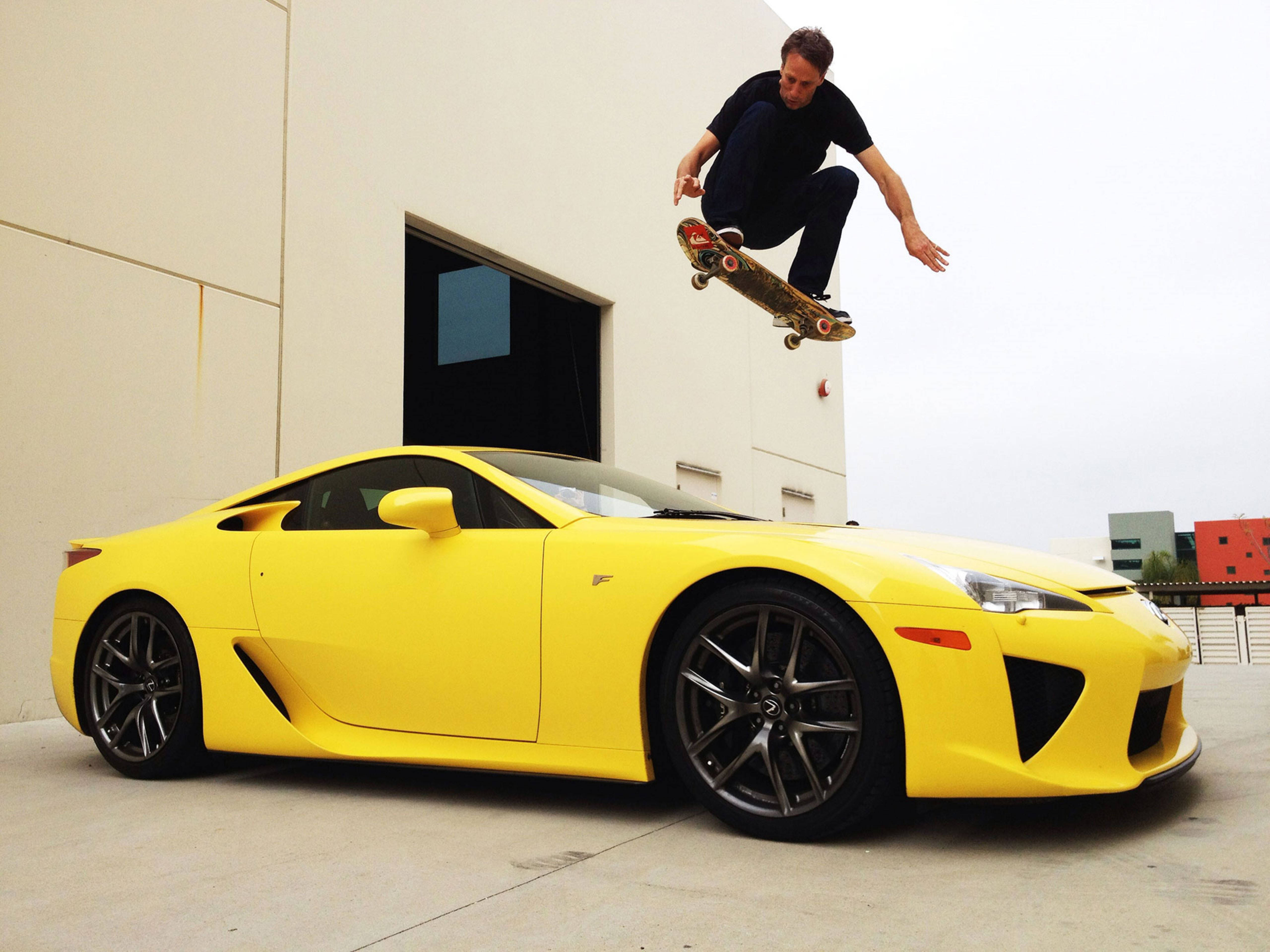 Tony Hawk, skateboard, car, 5K Desktop Wallpaper