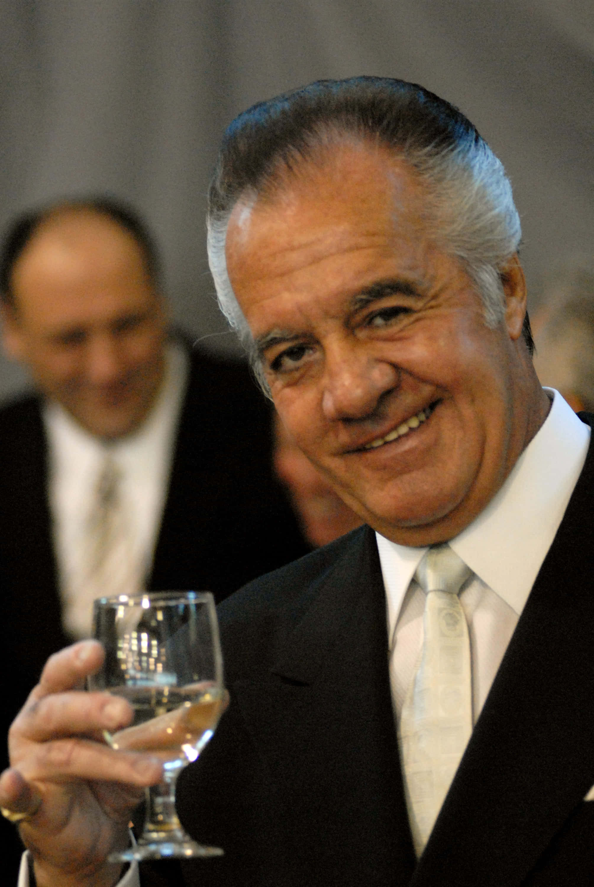 Tony Sirico, 2008, suit, 2K Phone Wallpaper