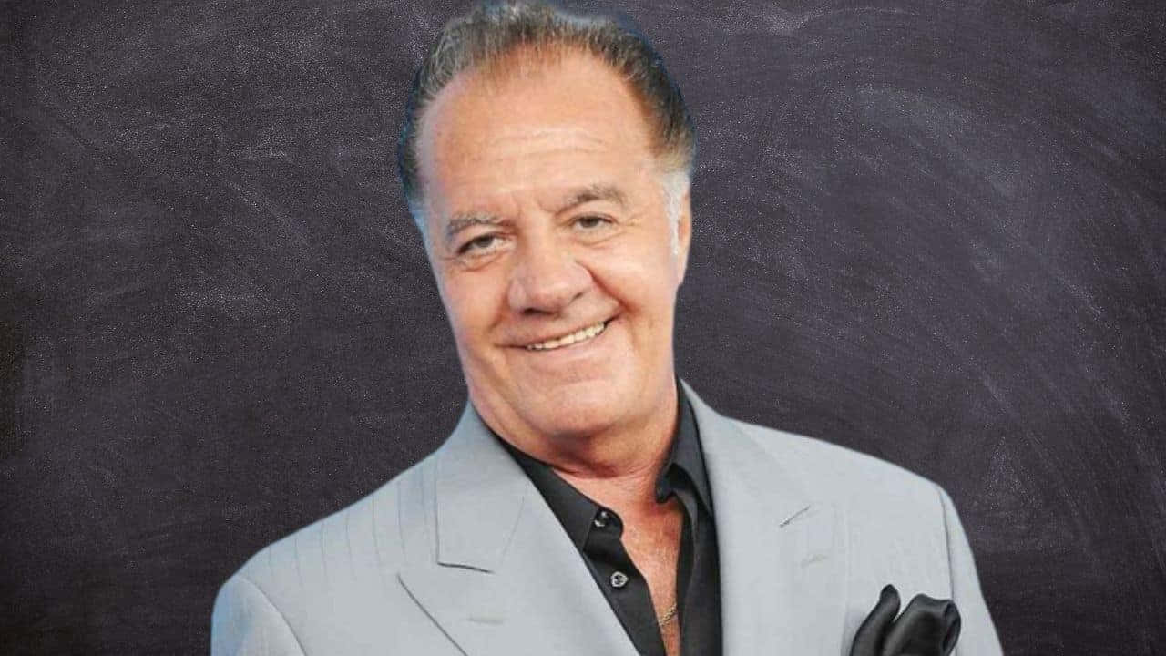 Tony Sirico, light gray suit, black shirt, HD Desktop Wallpaper