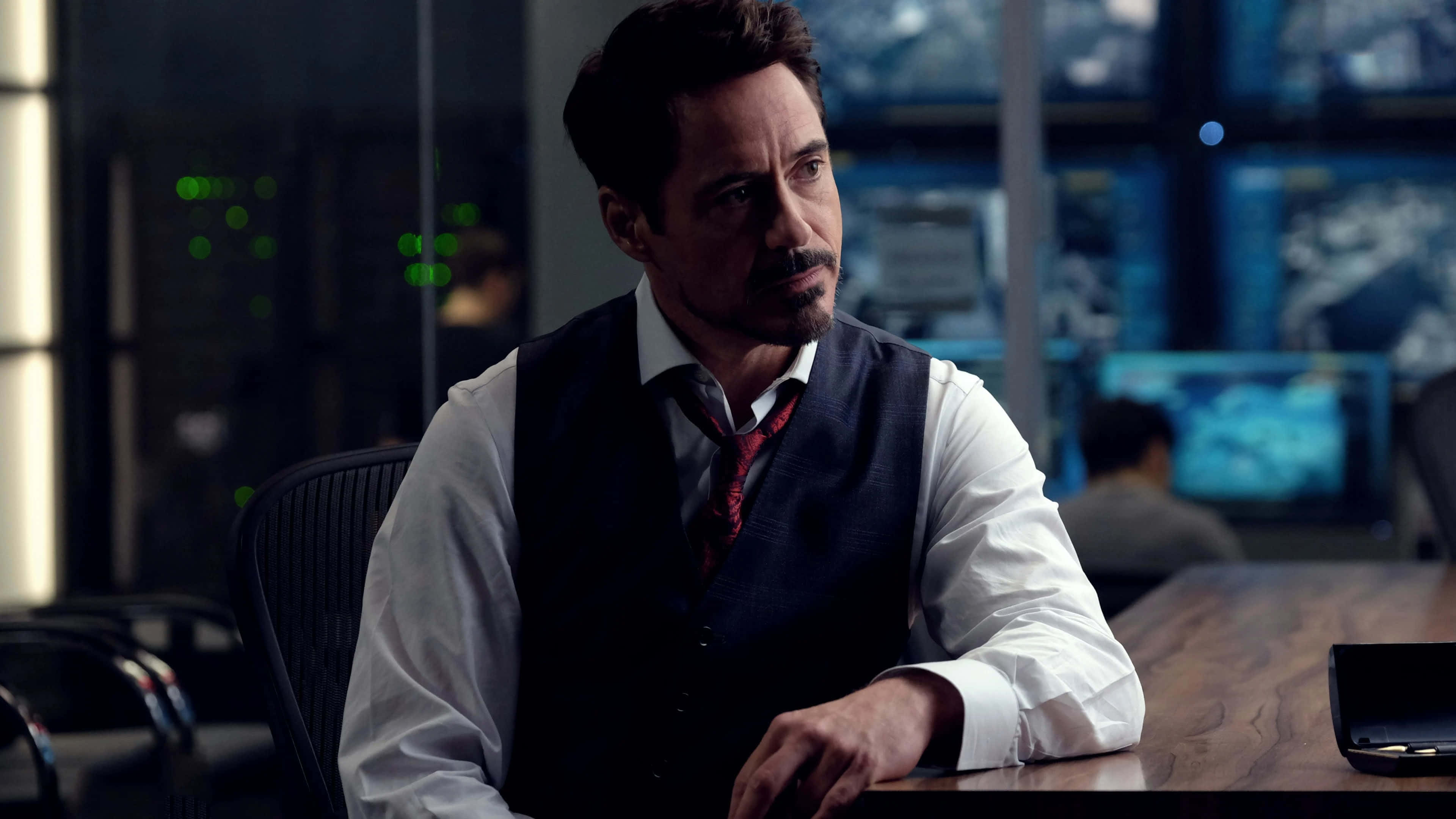 Tony Stark, lab setting, wooden desk, 4K Desktop Wallpaper