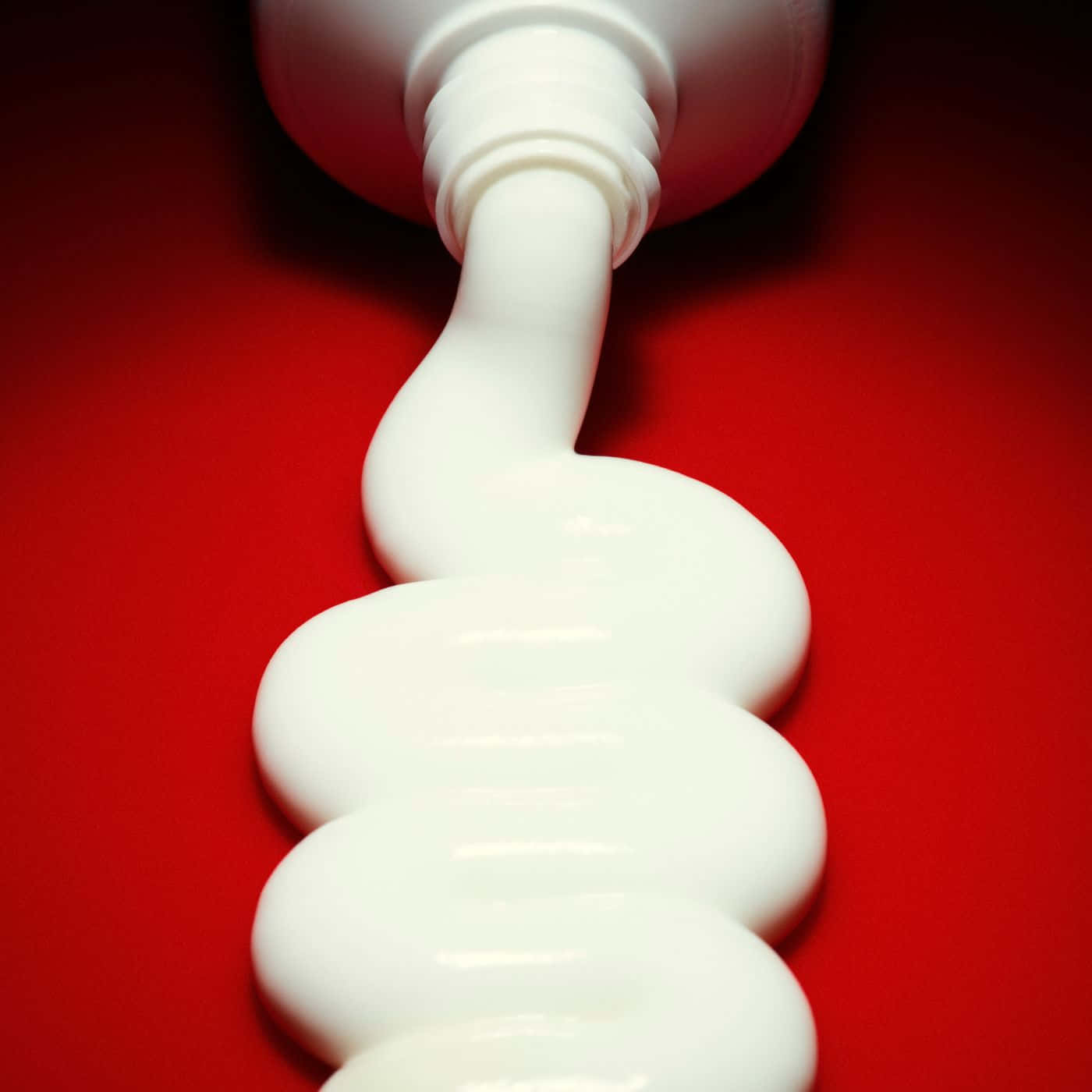 Toothpaste, squeeze bottle, thick white cream, HD Desktop Wallpaper
